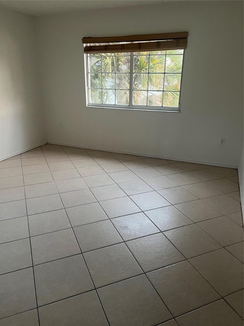 Tiny photo for 5031 Wiles Road #202, Coconut Creek, FL 33073 (MLS # F10555393)