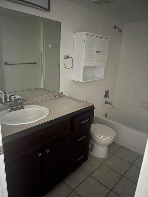 Tiny photo for 5031 Wiles Road #202, Coconut Creek, FL 33073 (MLS # F10555393)