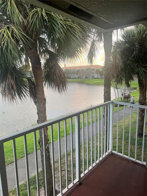 Tiny photo for 5031 Wiles Road #202, Coconut Creek, FL 33073 (MLS # F10555393)