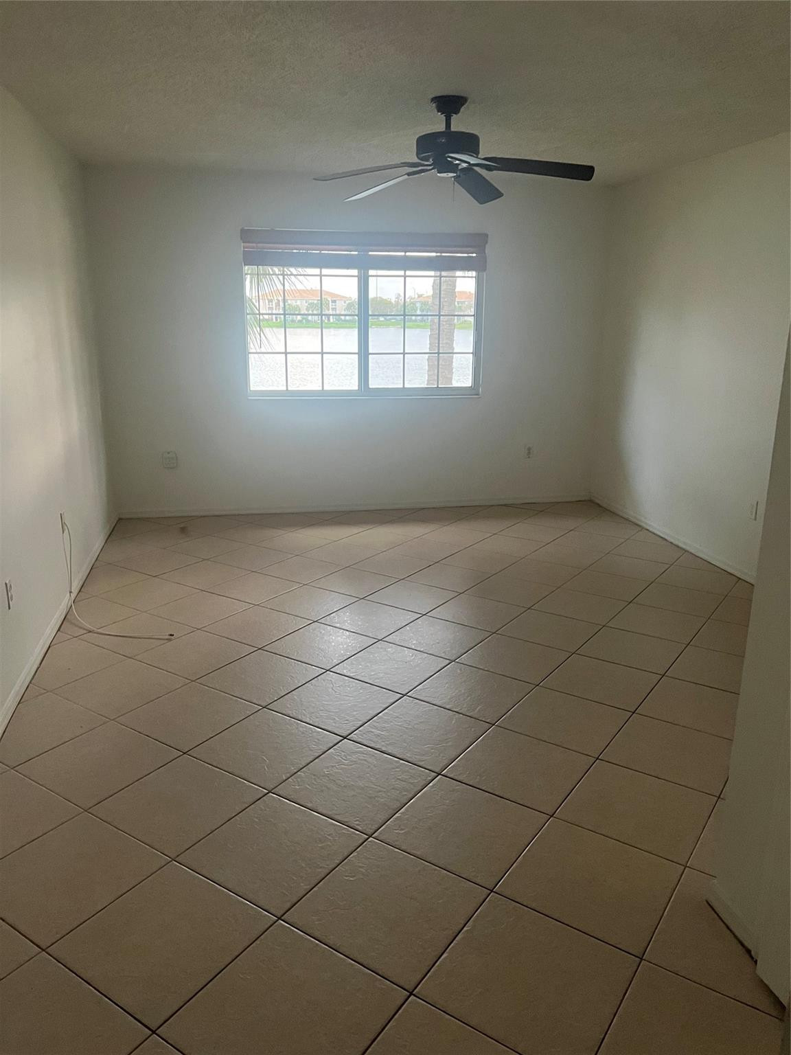 EVERGREEN LAKES CONDO - Residential