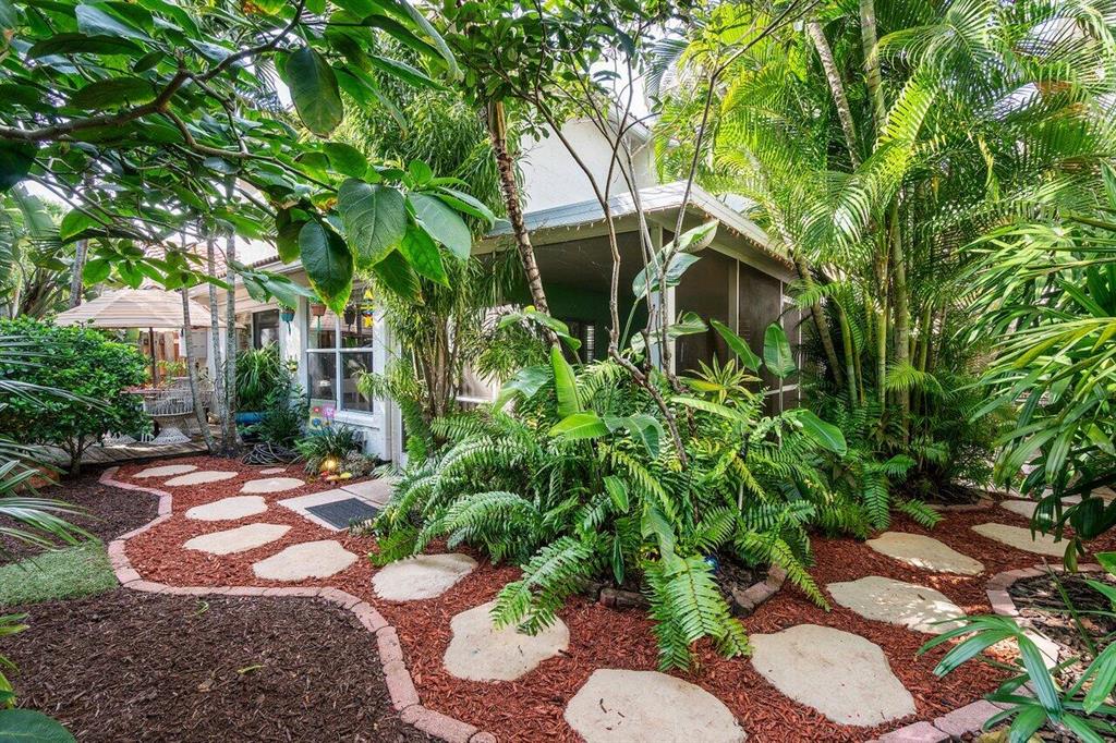 HILLSBORO COUNTRY CLUB - Residential