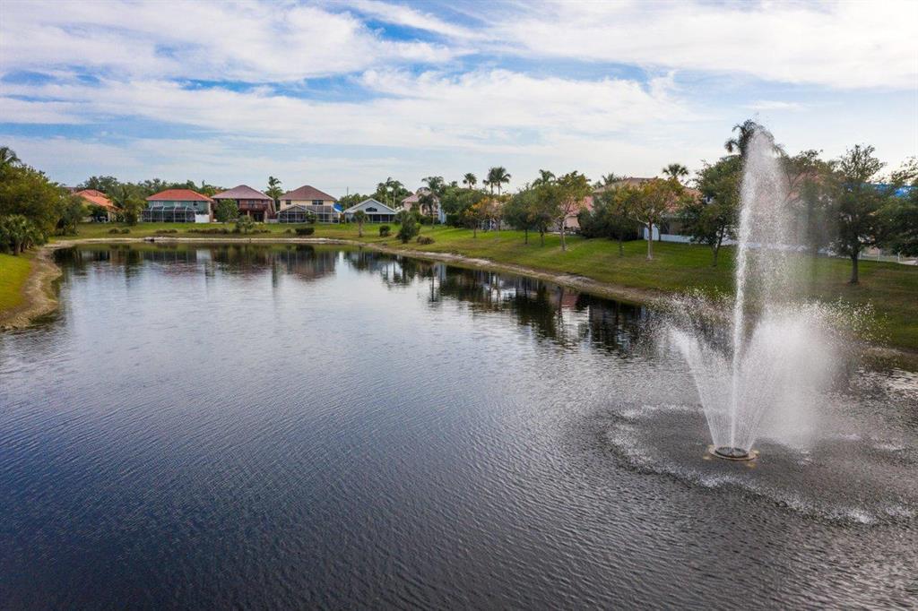 HILLSBORO COUNTRY CLUB - Residential