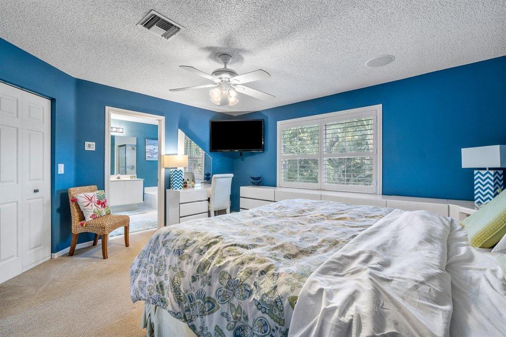 HILLSBORO COUNTRY CLUB - Residential