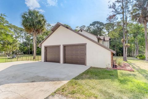 A home in Loxahatchee Groves