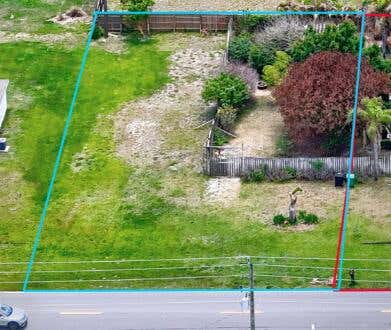 Photo of 1450 SW DEL RIO Boulevard, Port Saint Lucie, FL 34953 (MLS # B26058758)