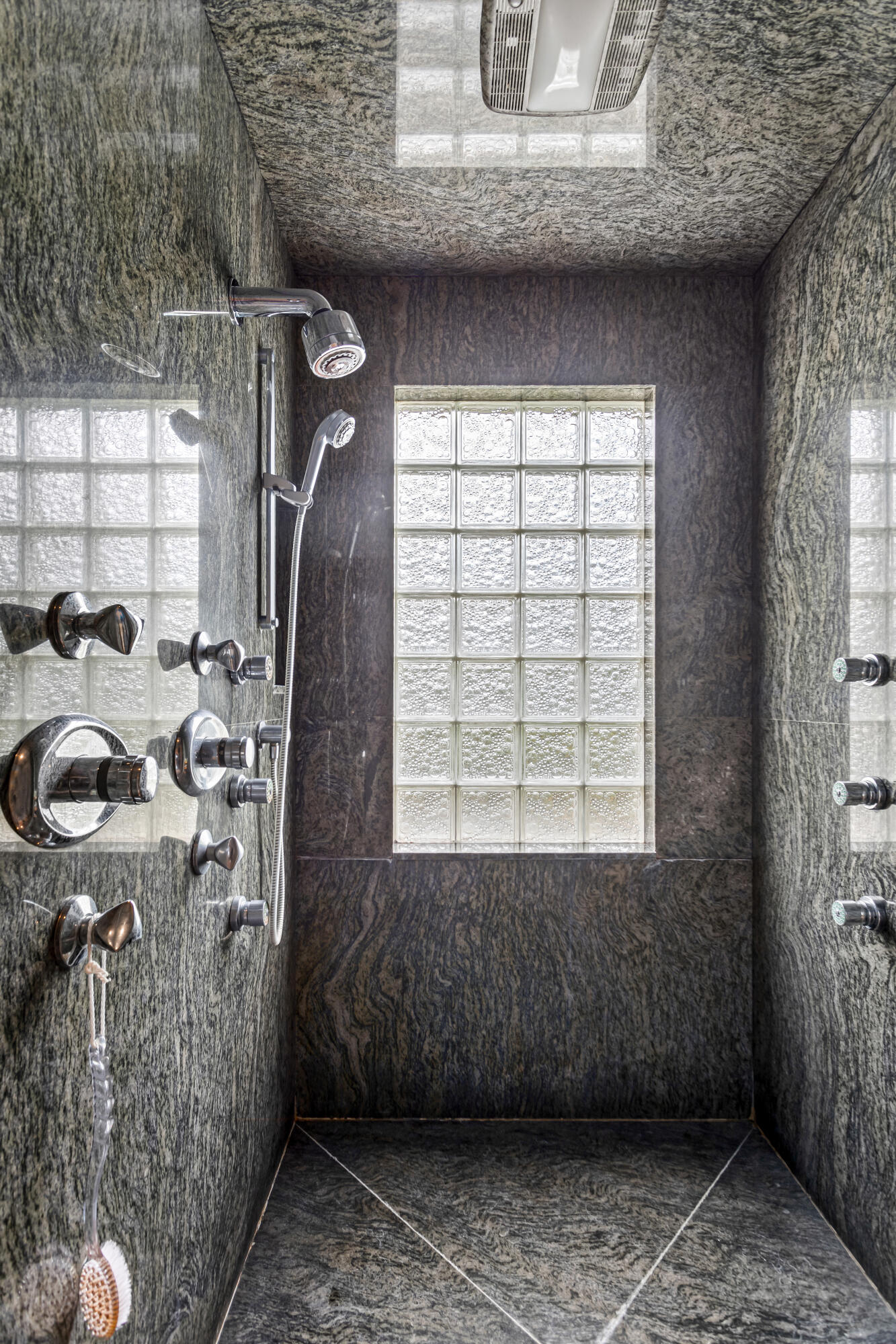 EL CID - Residential