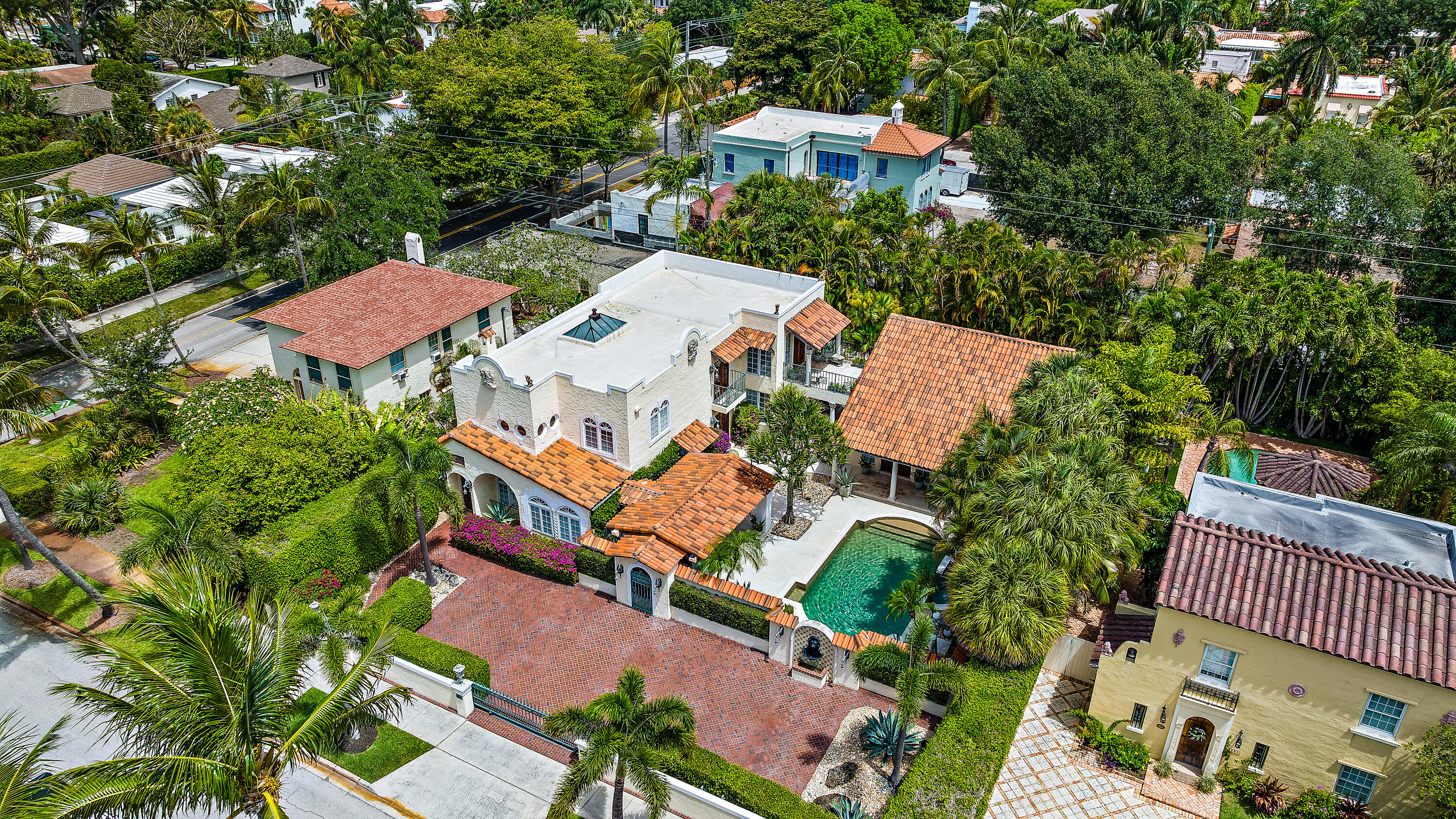 EL CID - Residential