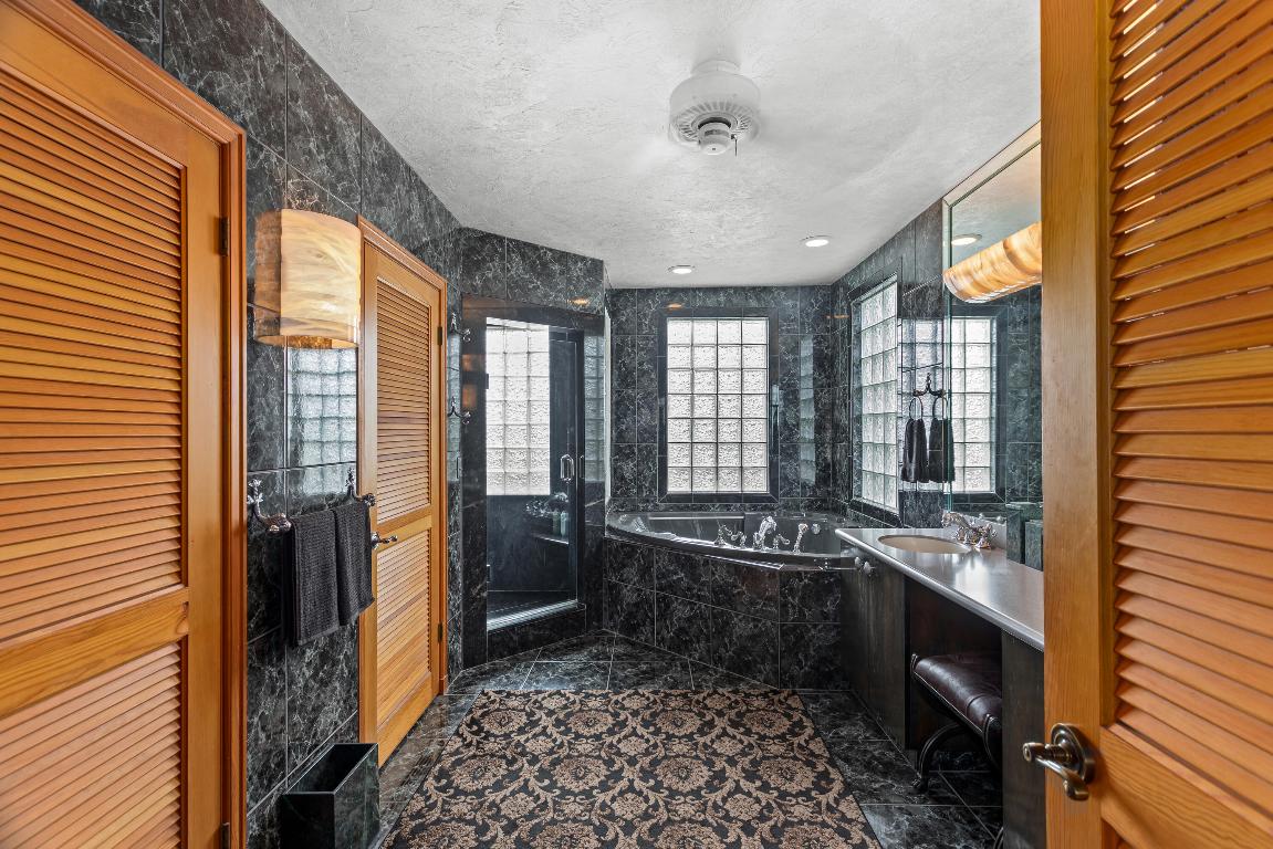 EL CID - Residential