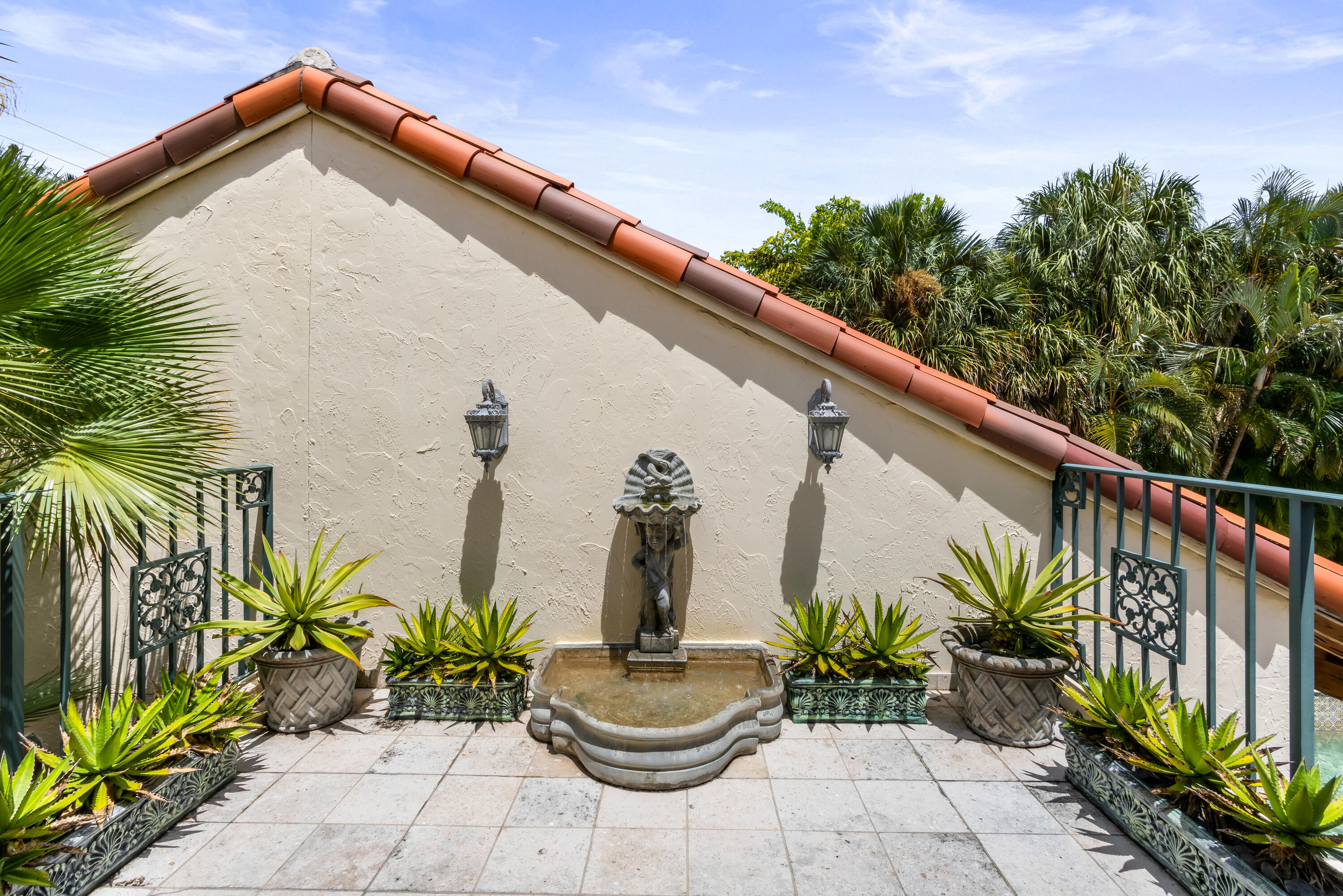 EL CID - Residential