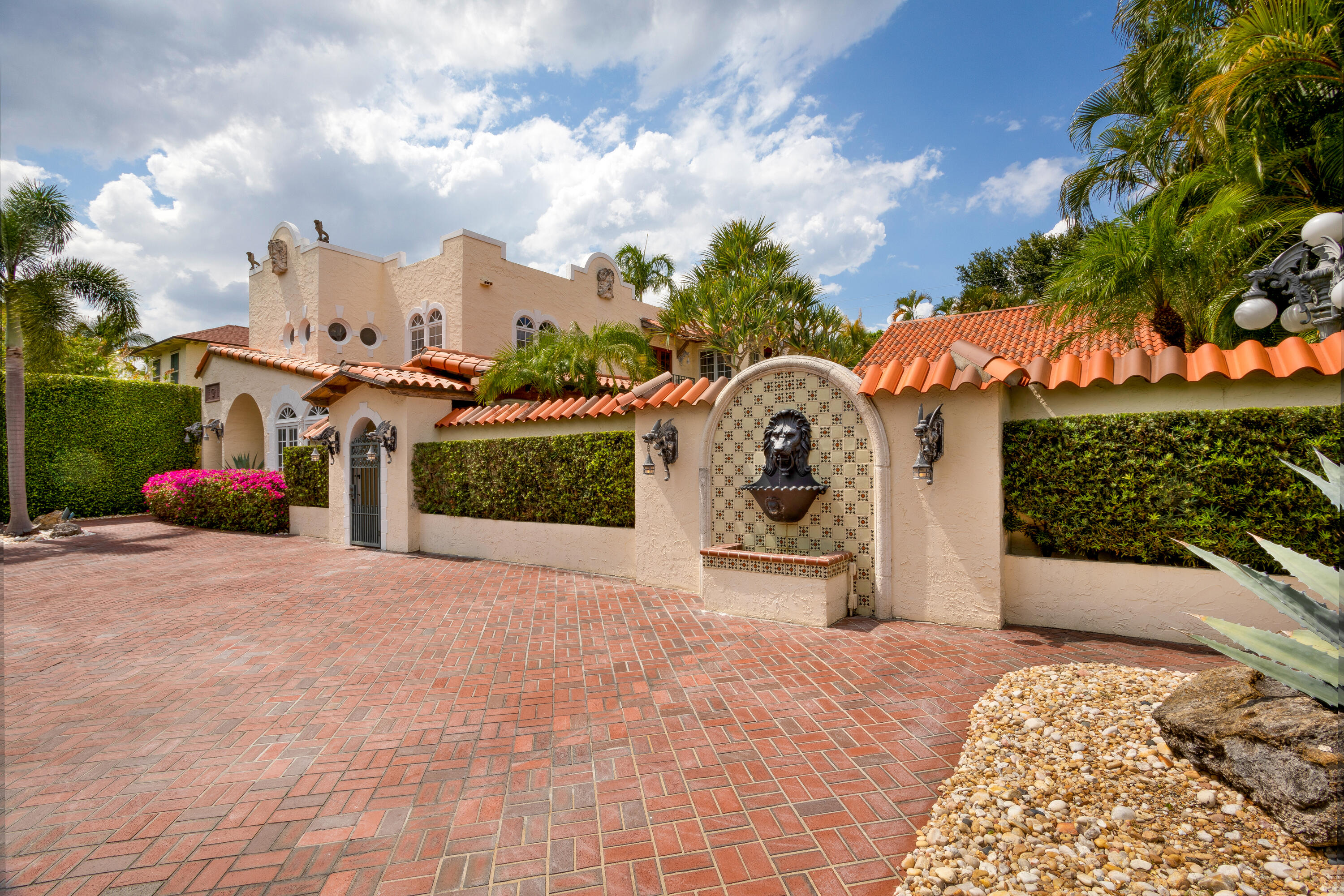 EL CID - Residential