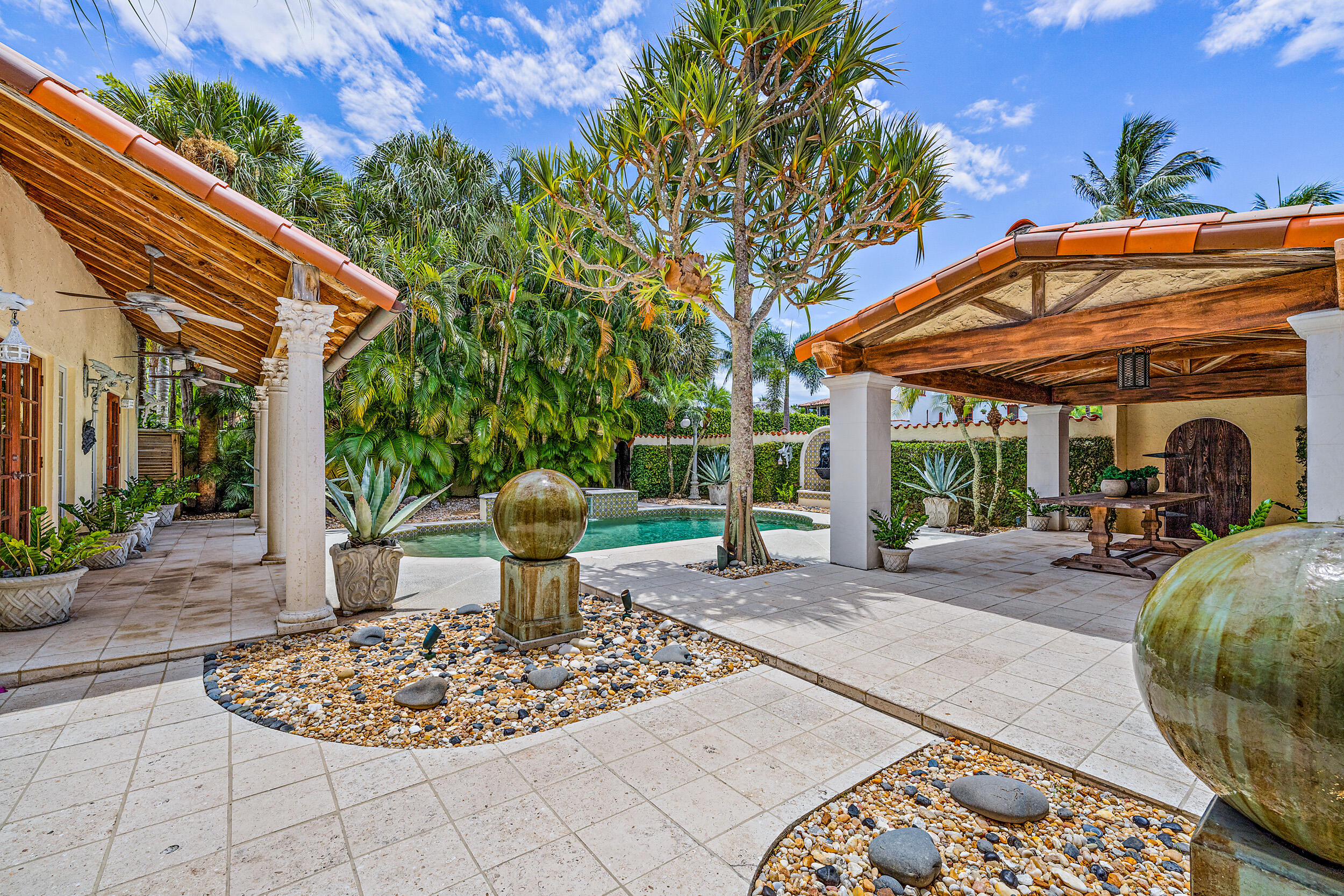 EL CID - Residential