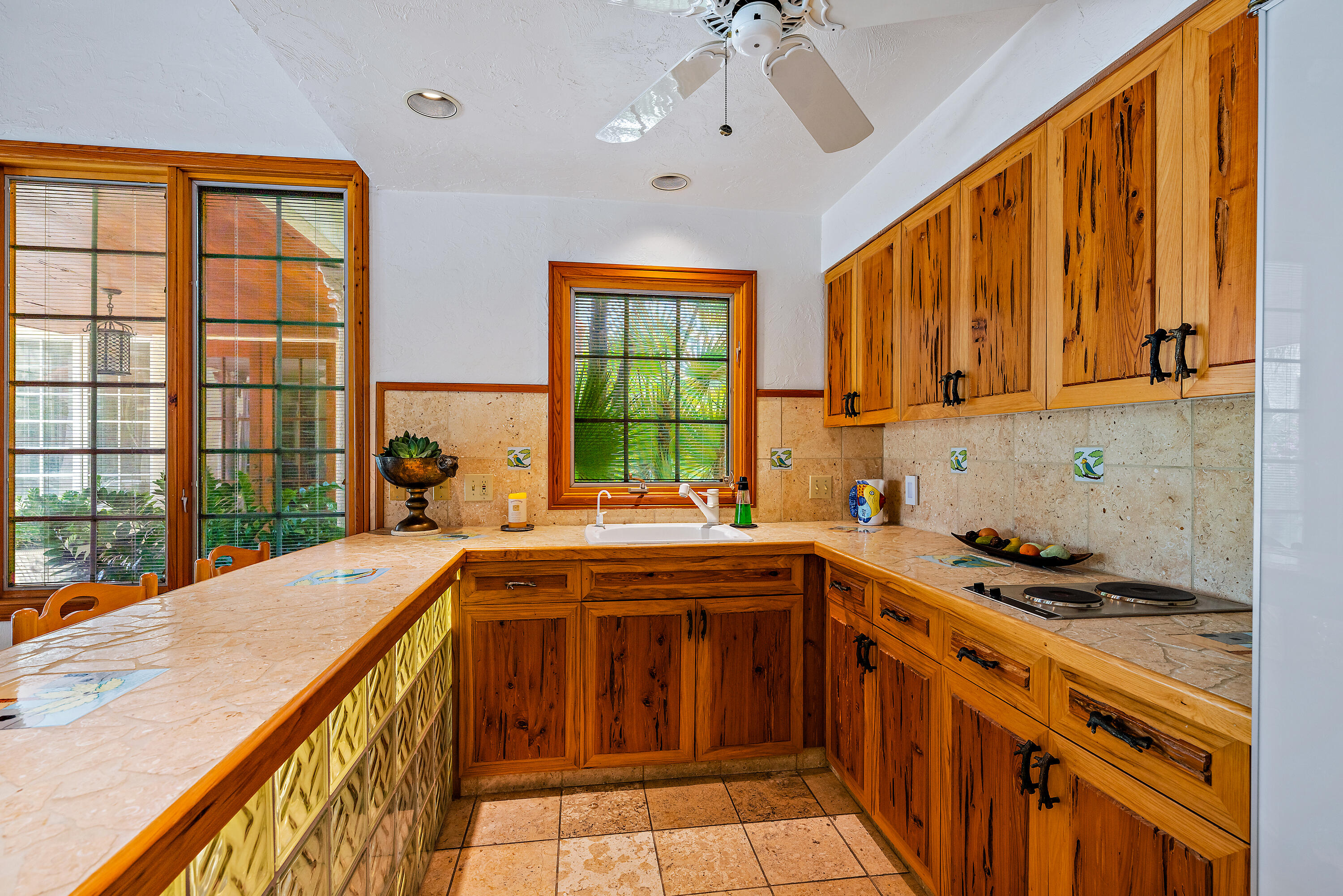 EL CID - Residential