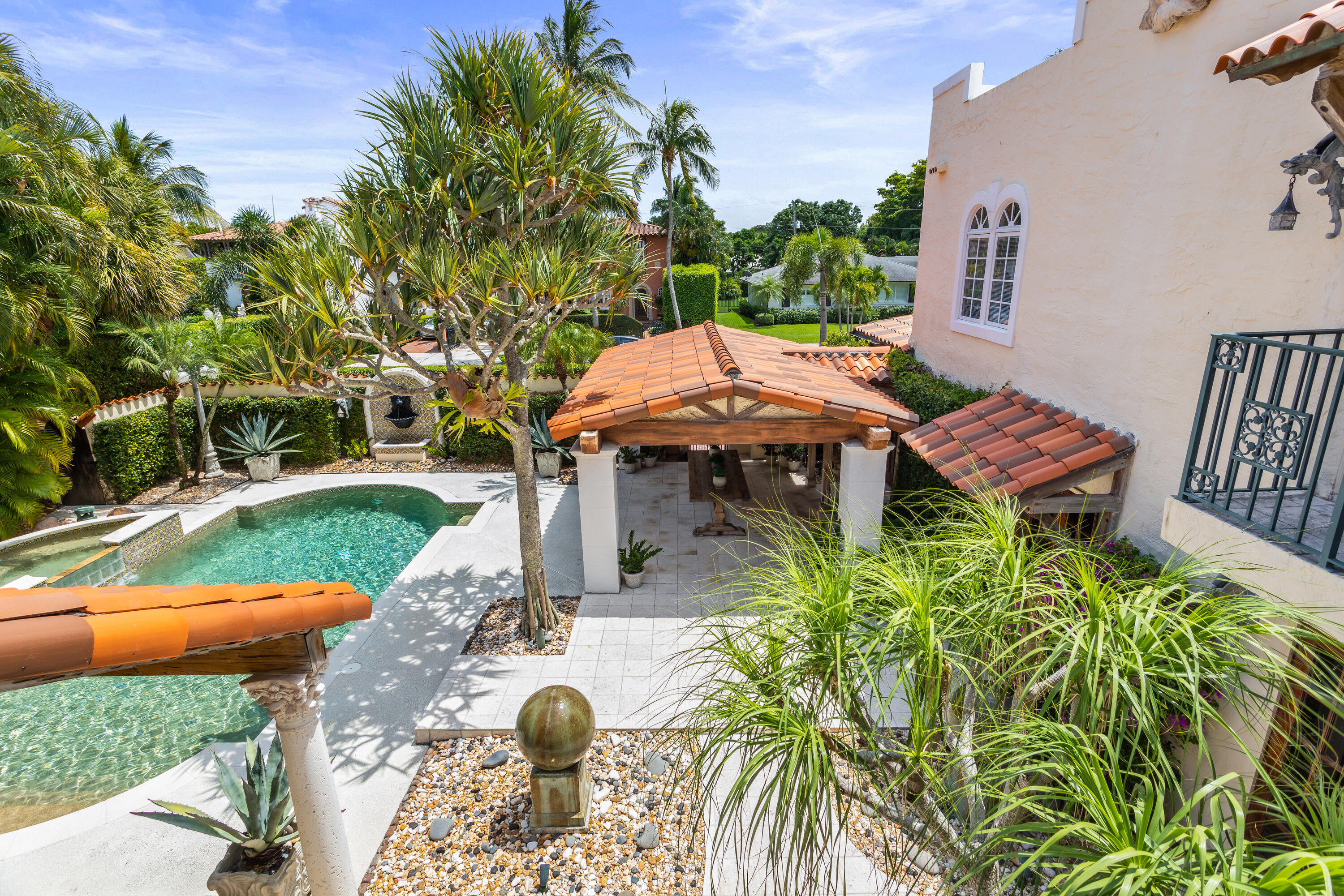 EL CID - Residential