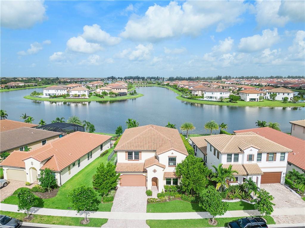 Parkland Bay - Residential