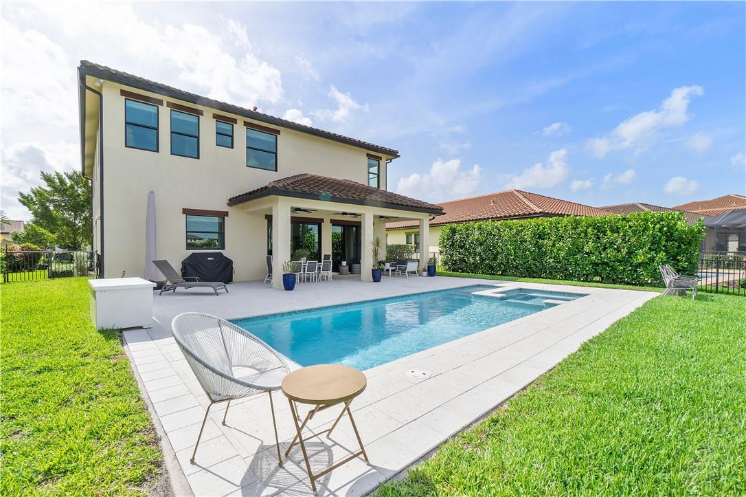 Parkland Bay - Residential