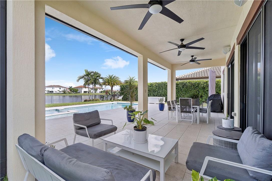 Parkland Bay - Residential