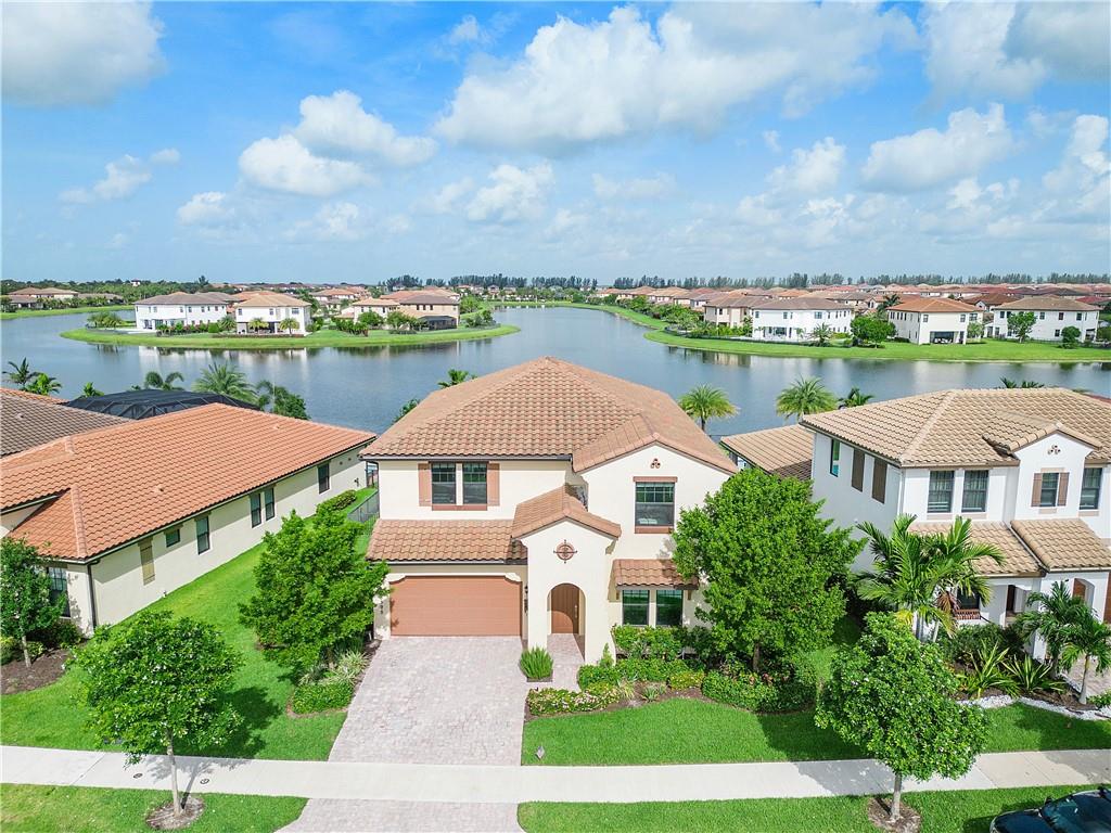 Parkland Bay - Residential