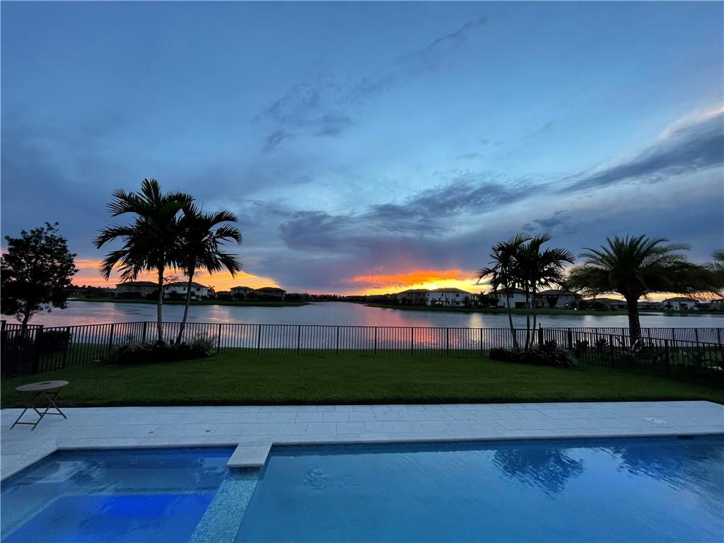 Parkland Bay - Residential