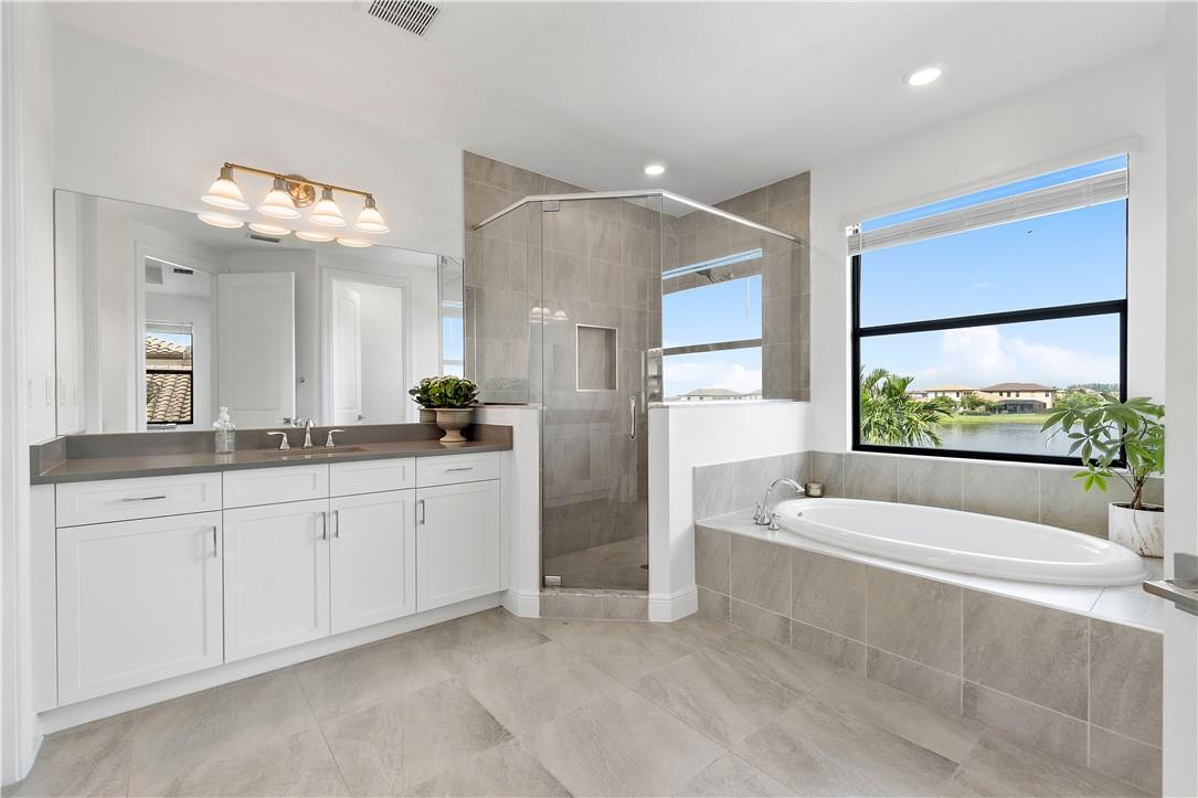 Parkland Bay - Residential