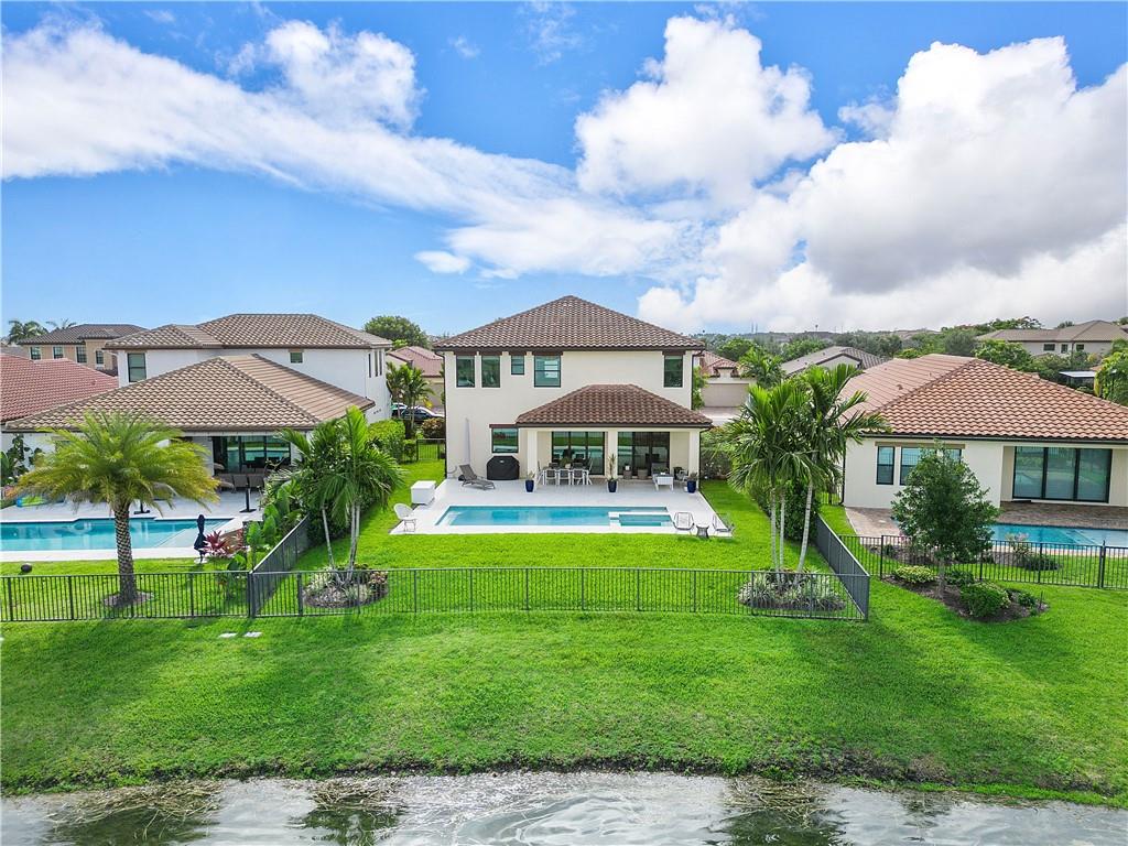 Parkland Bay - Residential
