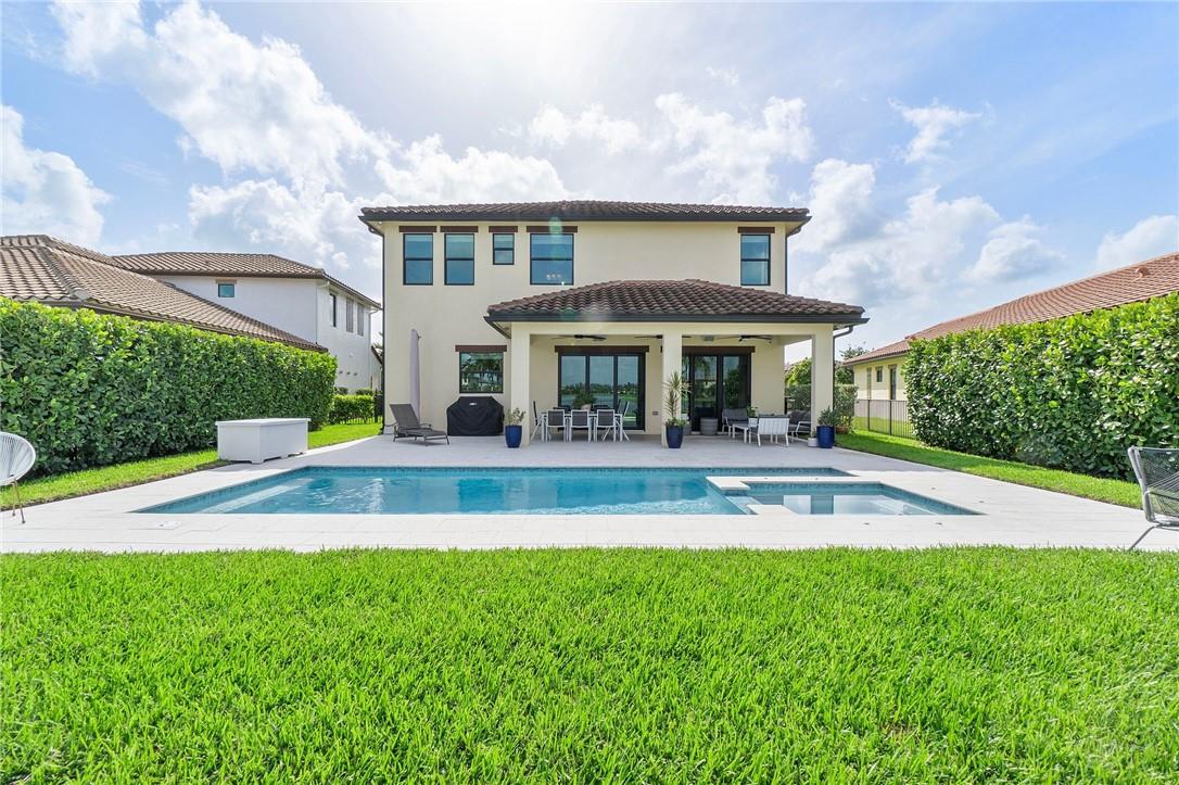 Parkland Bay - Residential