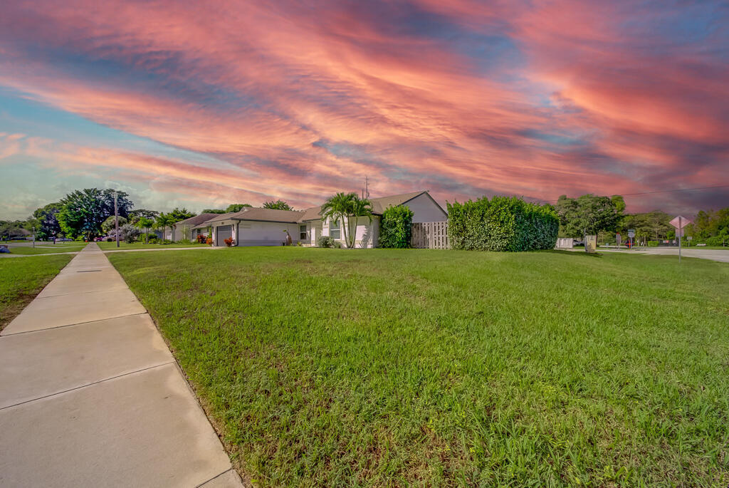 Properties 1853 Shower Tree Way