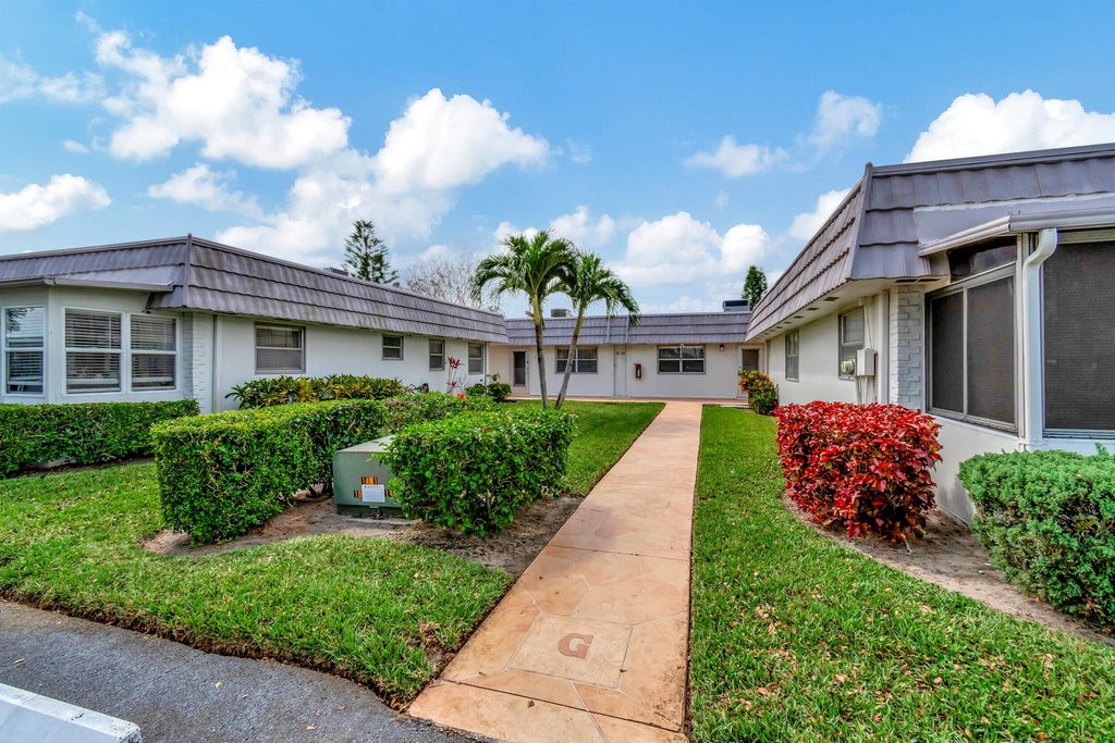 Photo of 162 Valencia G, Delray Beach, FL 33446 (MLS # R11115017)