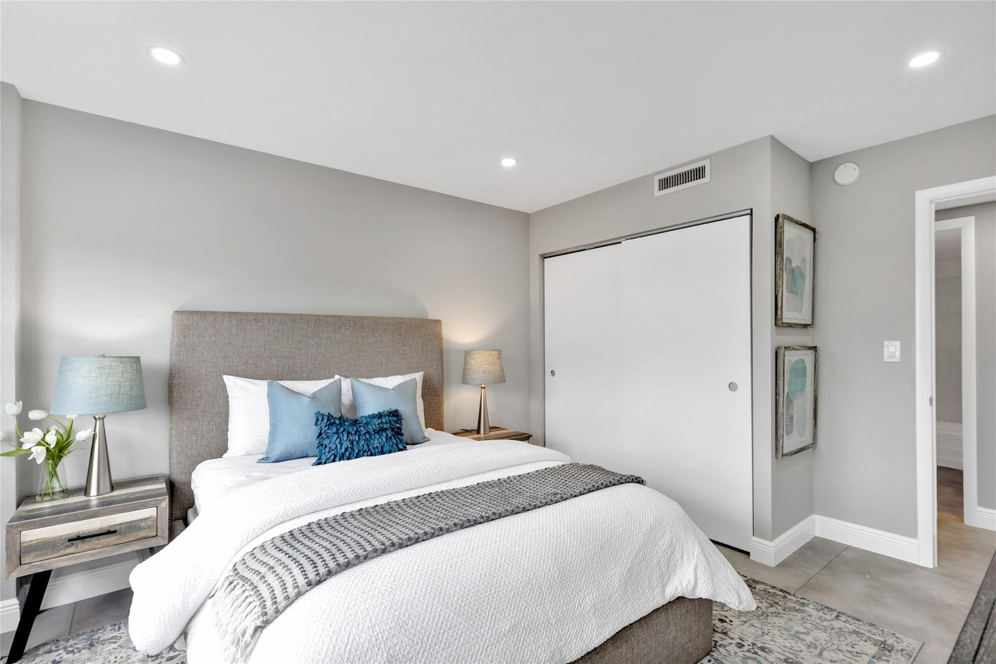 Lauderdale Tower - Residential