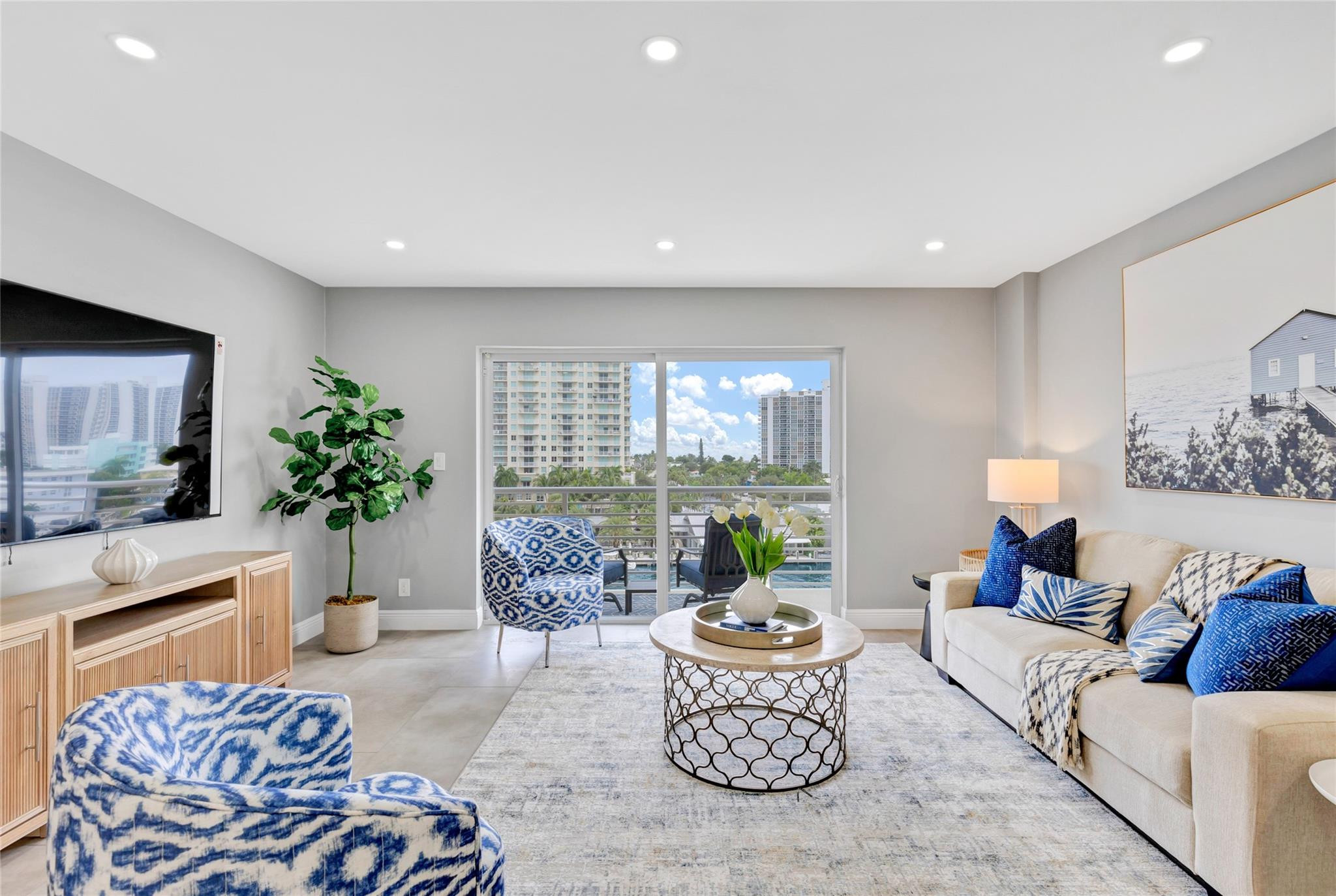 Lauderdale Tower - Residential