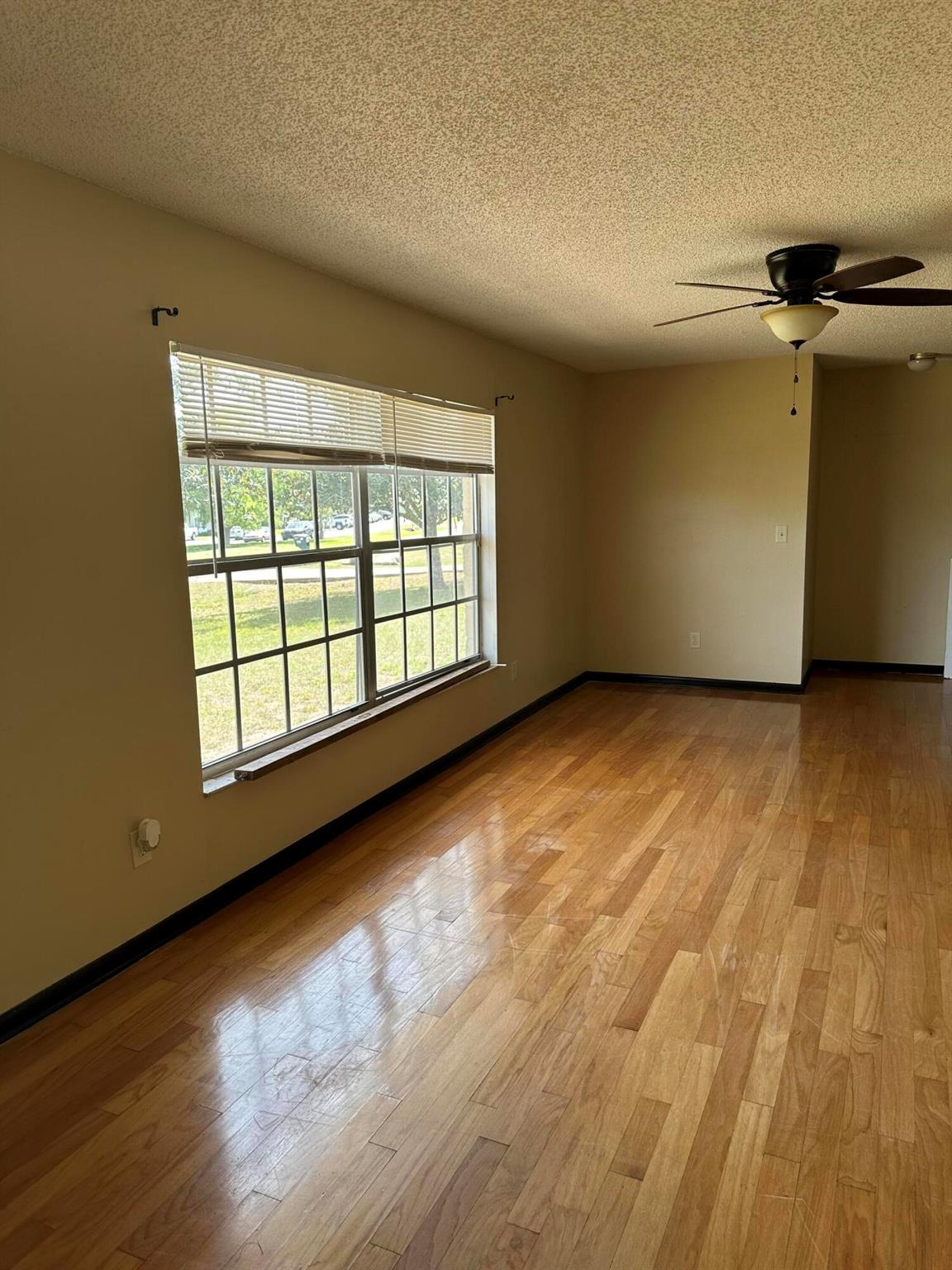 583 Bahia Circle