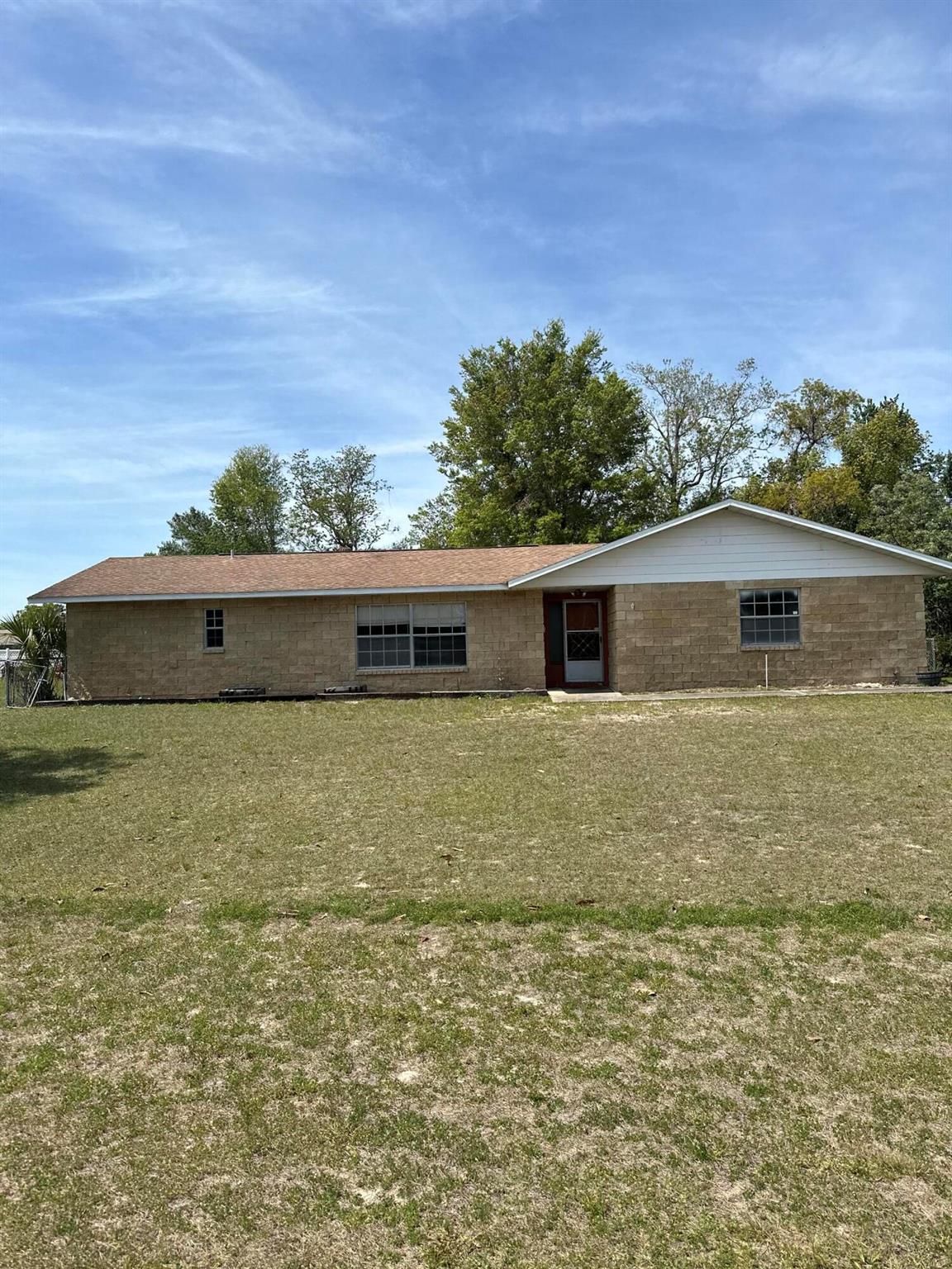 SILVER SPRINGS SHORES - Residential