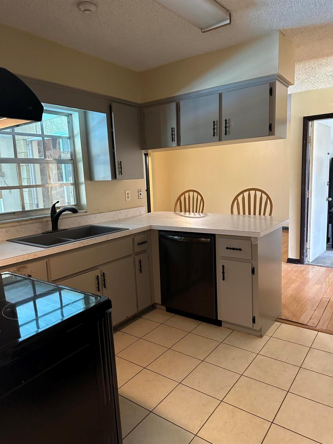 583 Bahia Circle