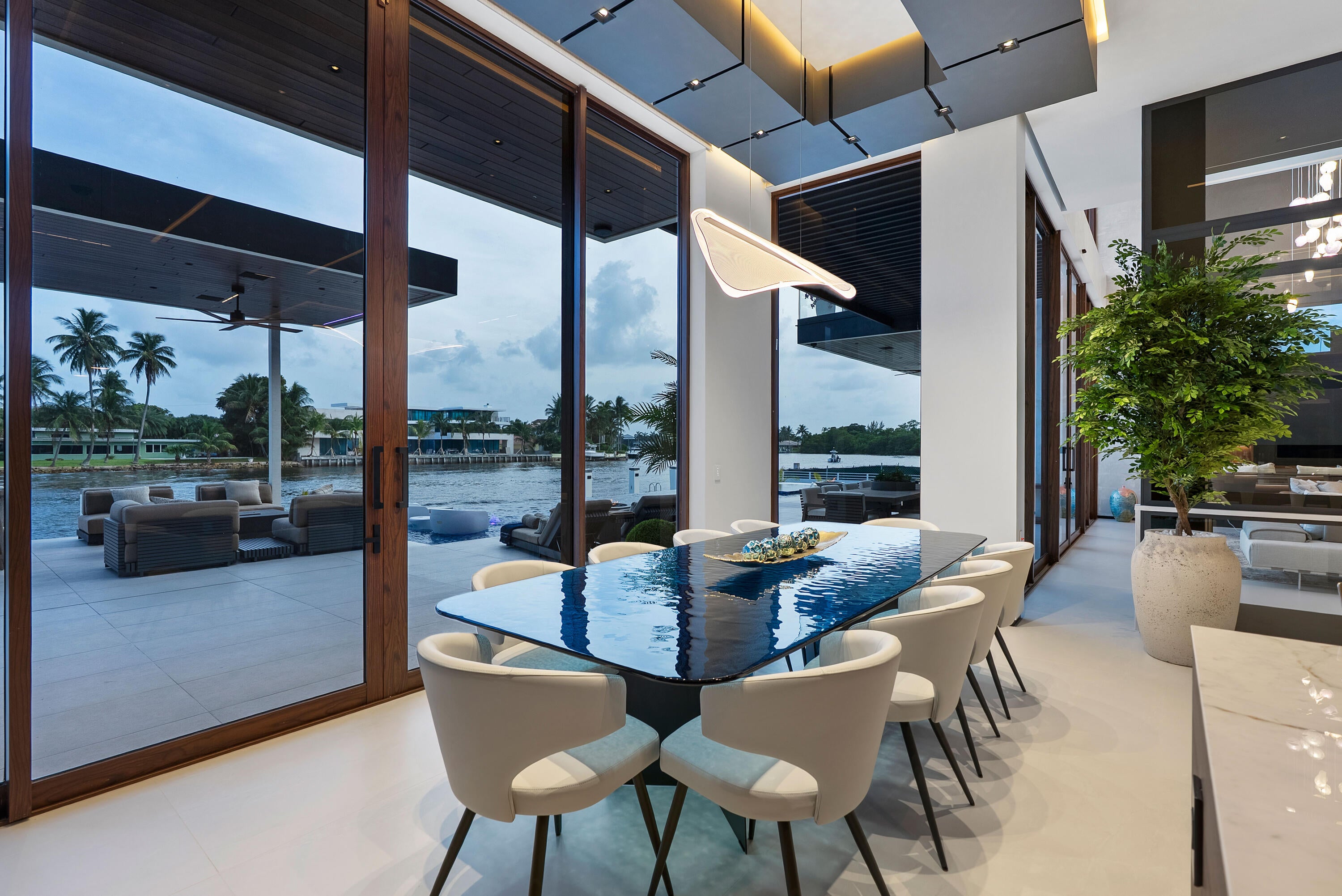 Unparalleled luxury new construction on 100 of prime Intracoastal fron – image 21