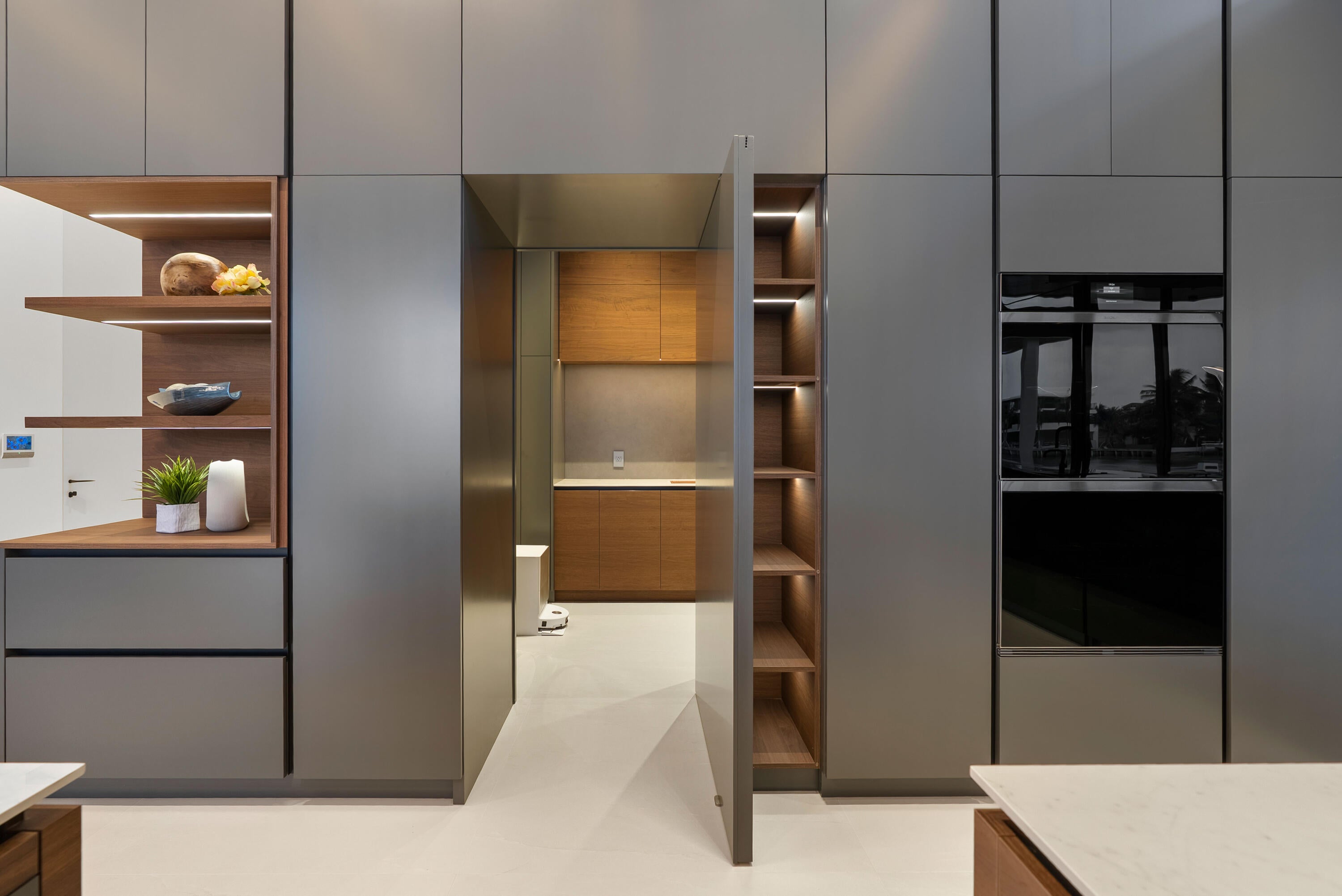 Unparalleled luxury new construction on 100 of prime Intracoastal fron – image 22