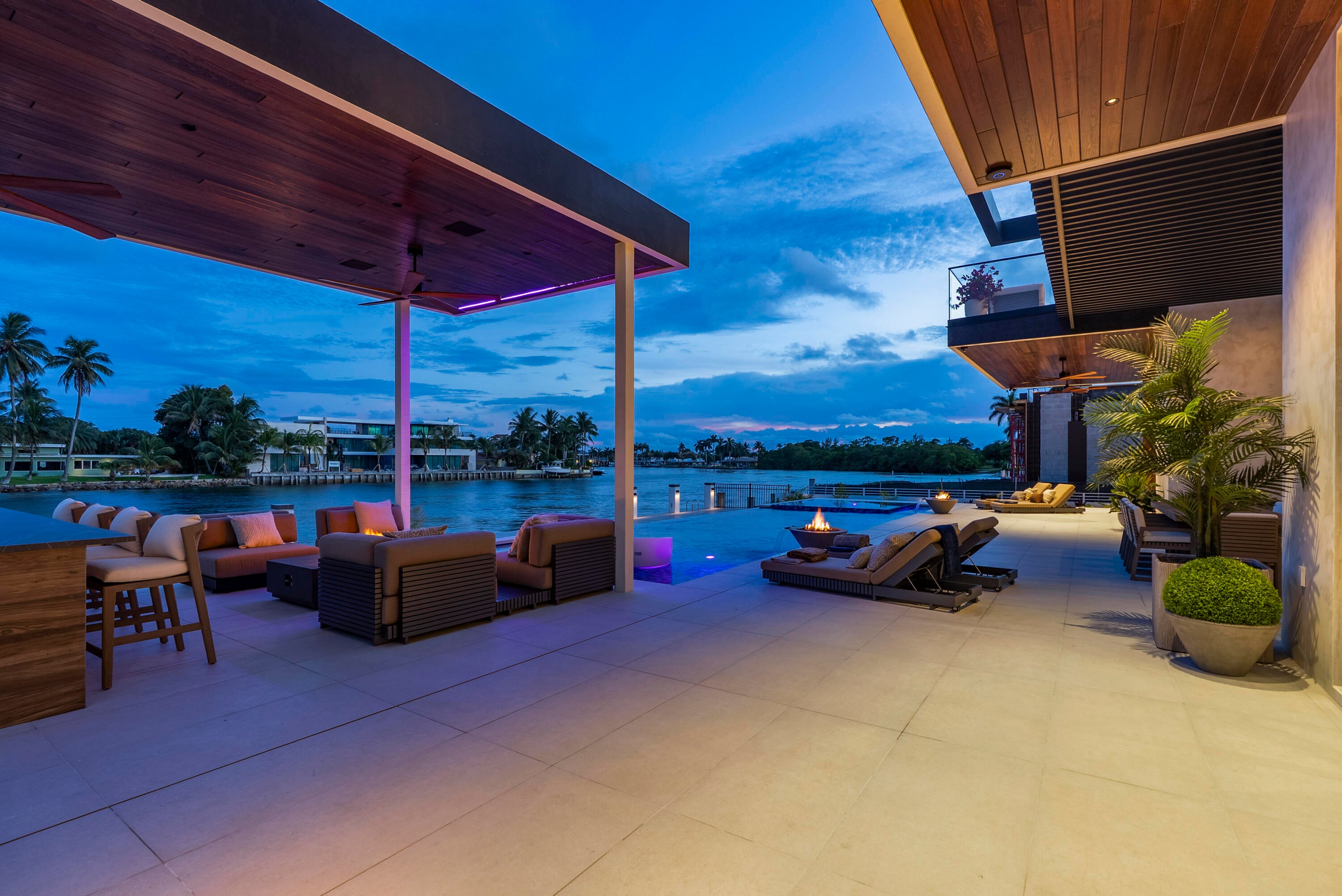 Unparalleled luxury new construction on 100 of prime Intracoastal fron – image 76