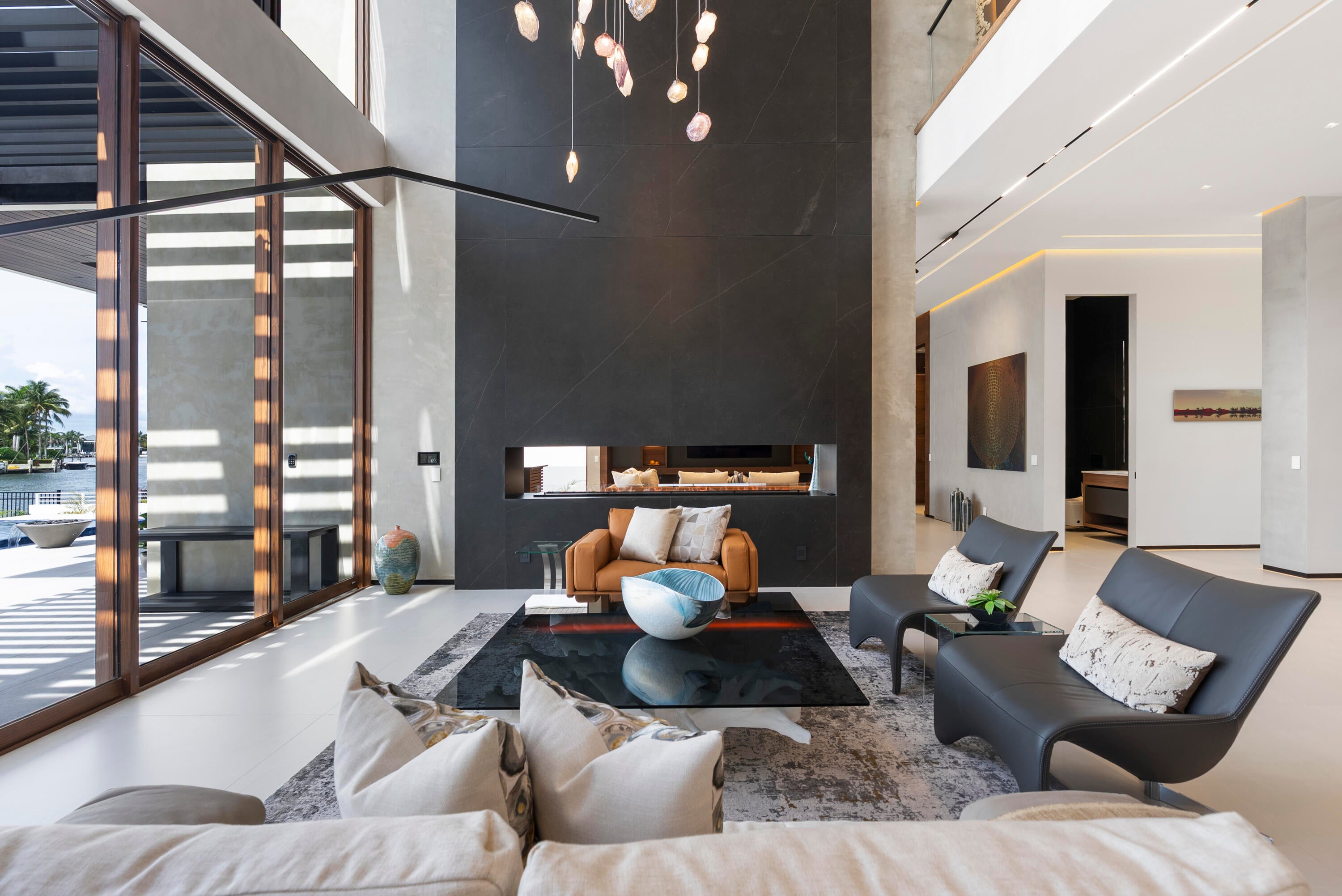 Unparalleled luxury new construction on 100 of prime Intracoastal fron – image 10