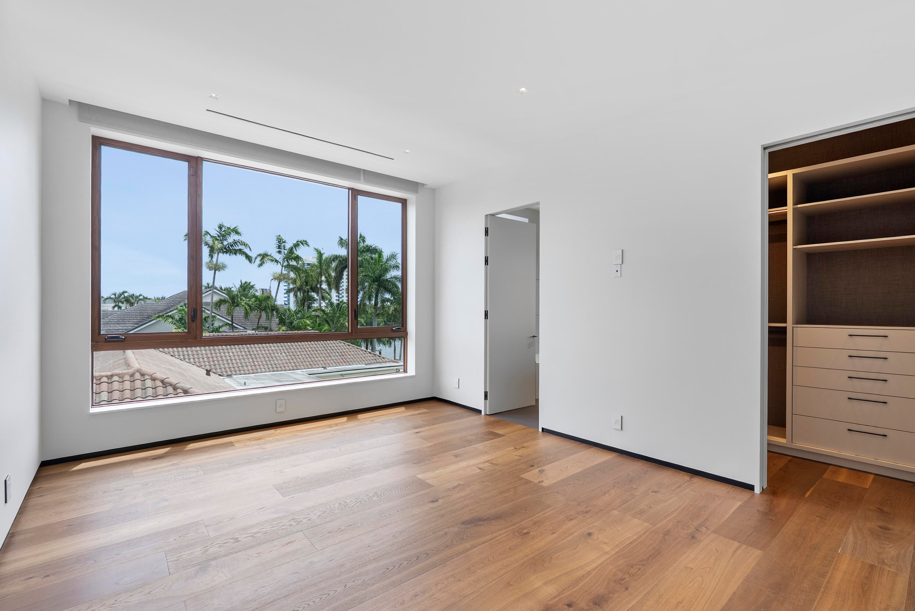 Unparalleled luxury new construction on 100 of prime Intracoastal fron – image 69