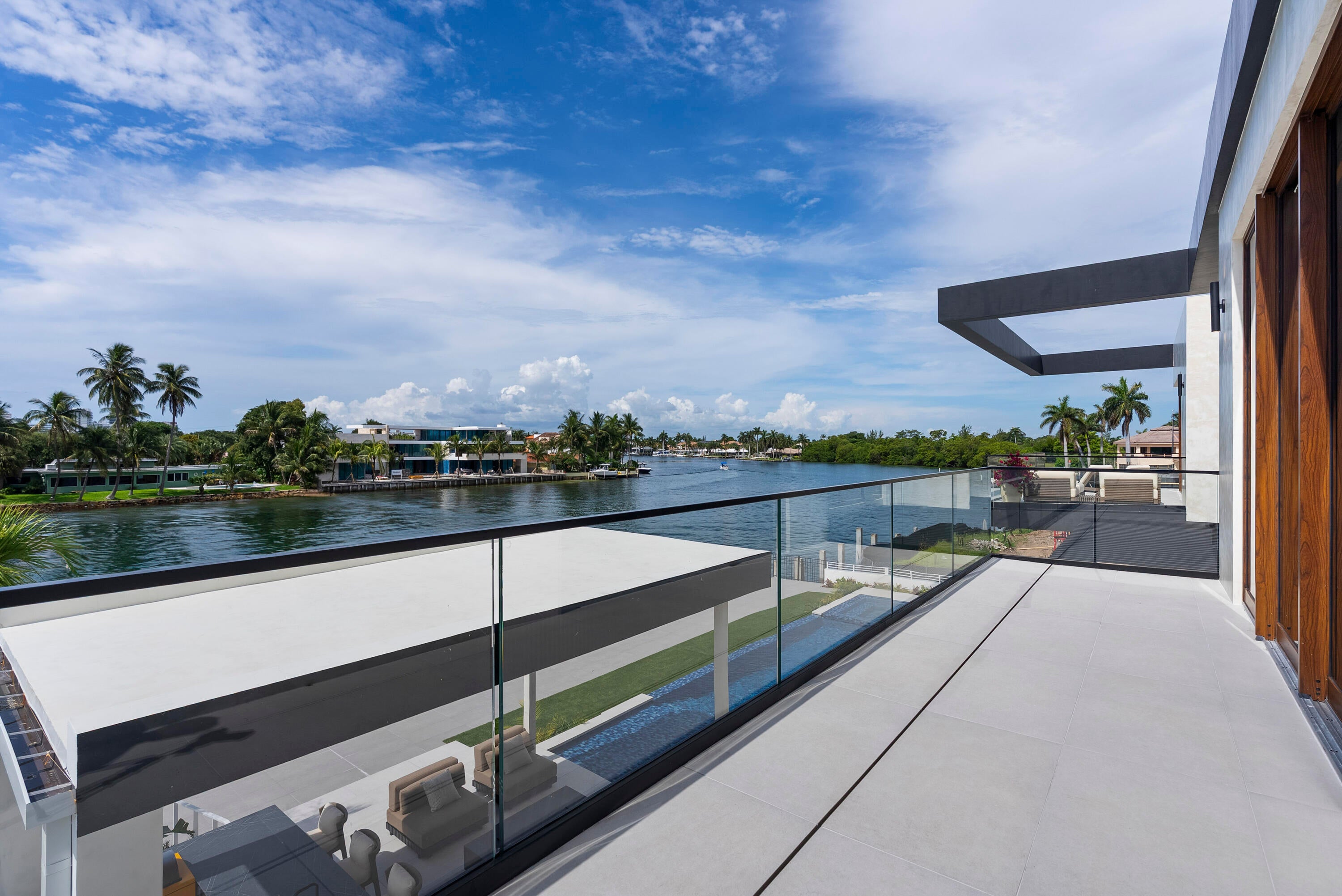 Unparalleled luxury new construction on 100 of prime Intracoastal fron – image 64