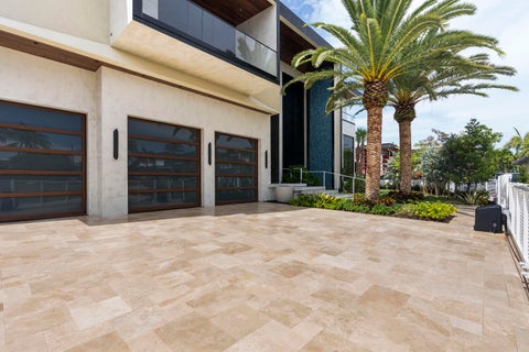 Tiny photo for 2600 NE 24TH Street, Lighthouse Point, FL 33064 (MLS # B26056067)