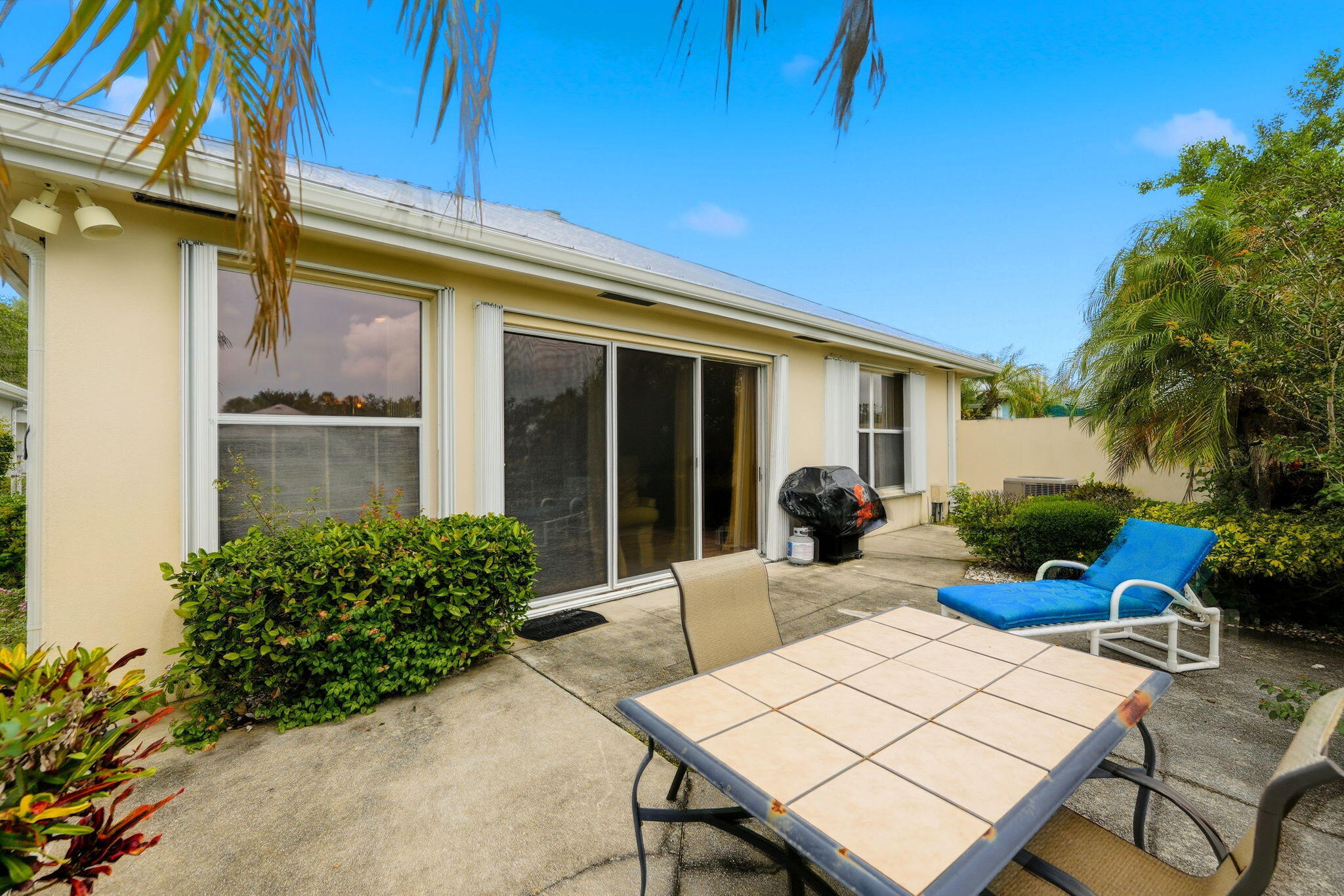 THE MEADOWS AT MARTIN DOWNS - Residential