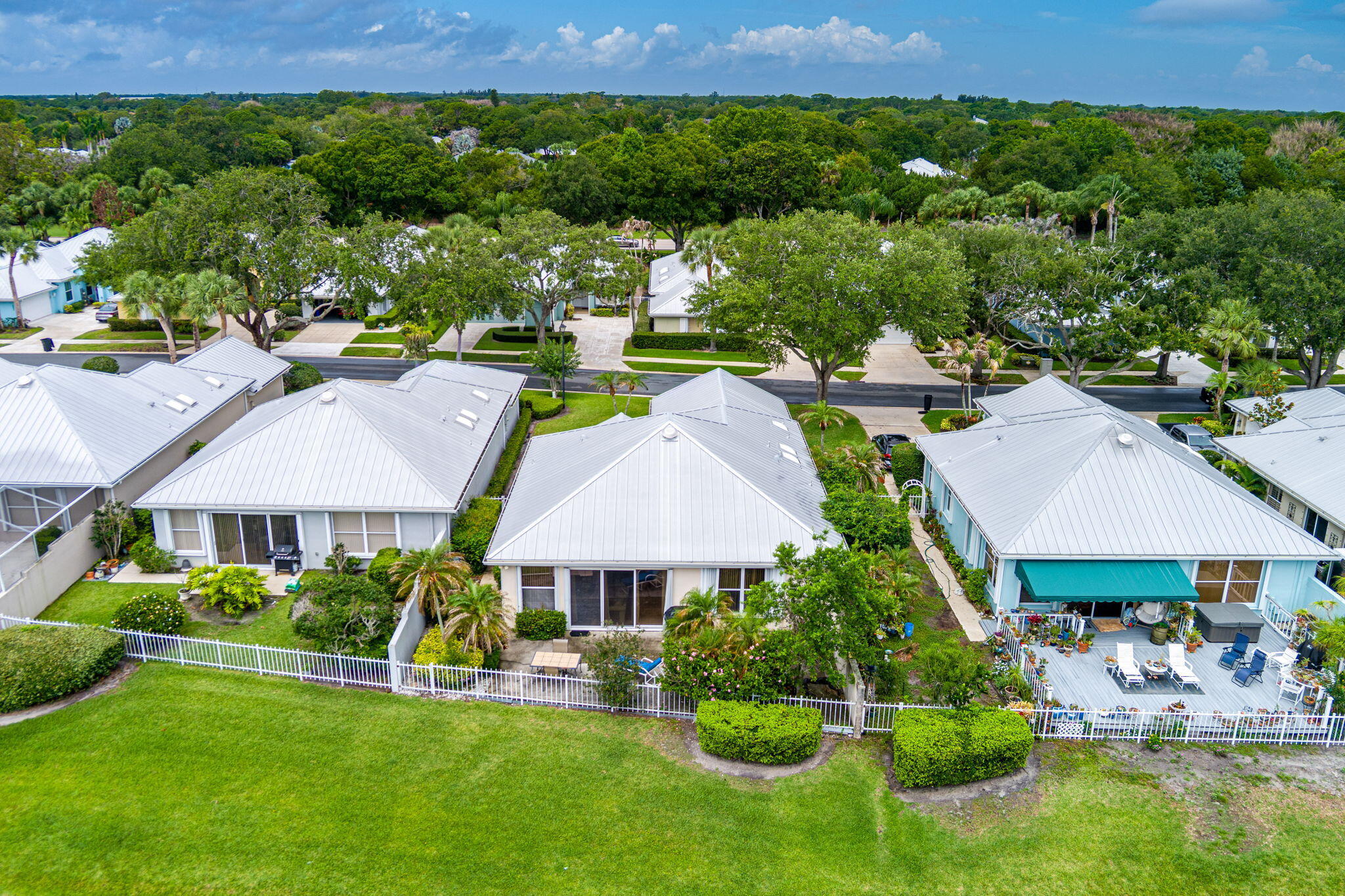 THE MEADOWS AT MARTIN DOWNS - Residential