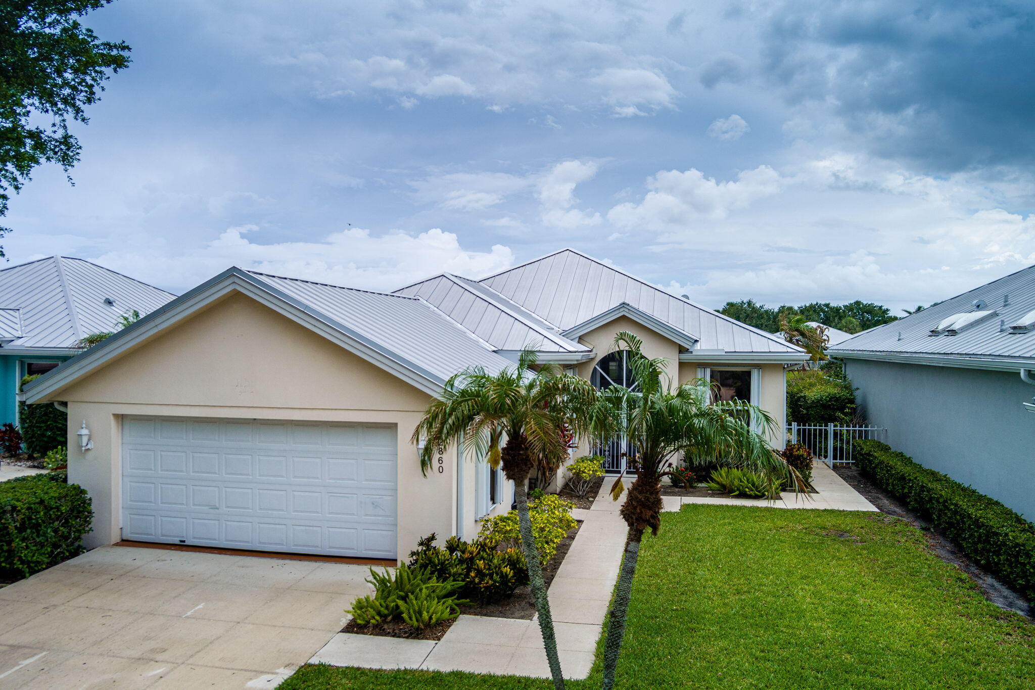 THE MEADOWS AT MARTIN DOWNS - Residential