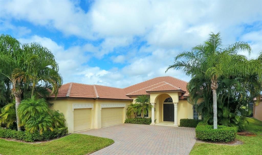 Photo of 940 SW Grand Reserve Boulevard Blvd, Port St Lucie, FL 34986 (MLS # R10690887)