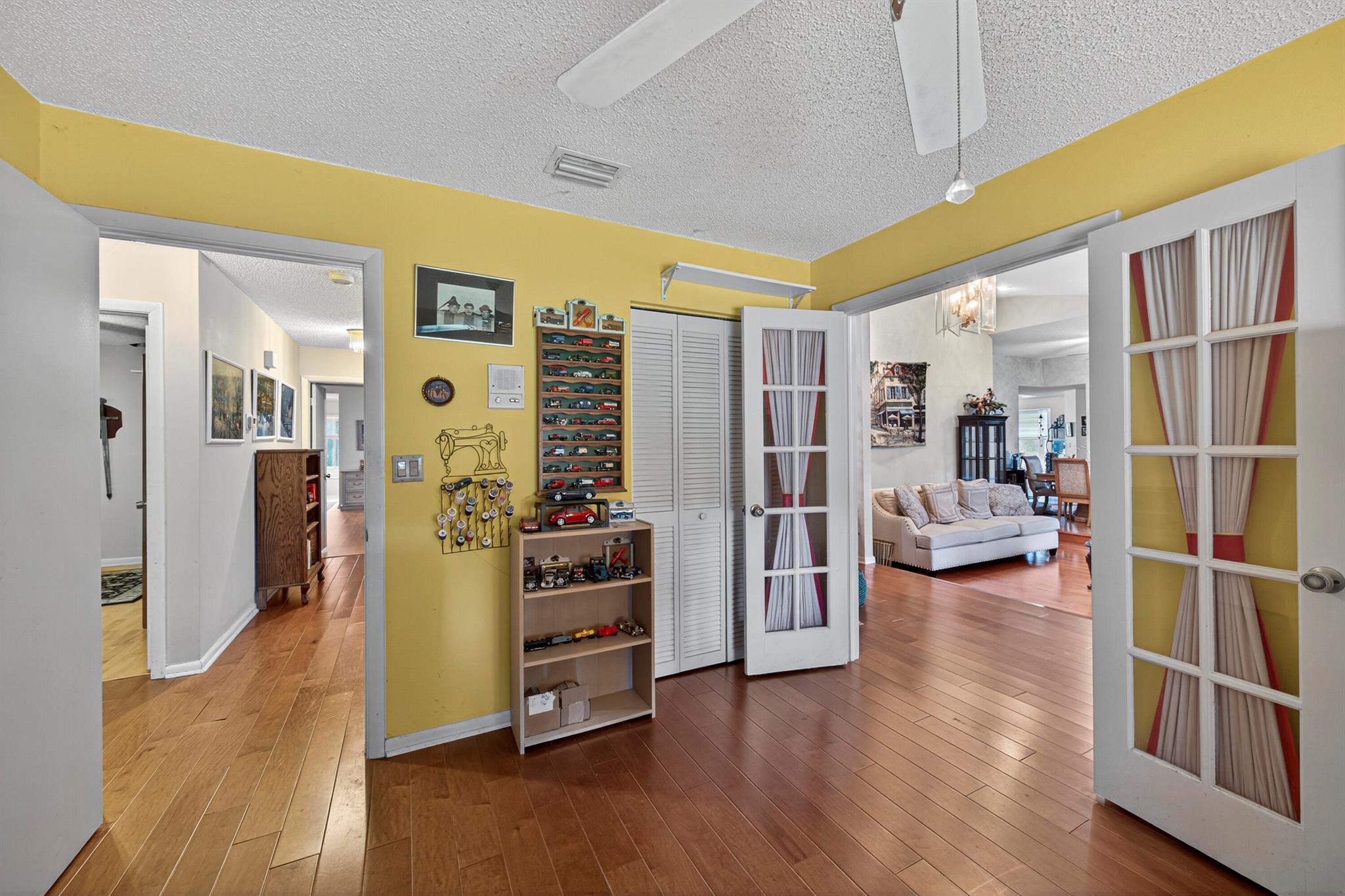 PINE TREE ESTATES - Residential