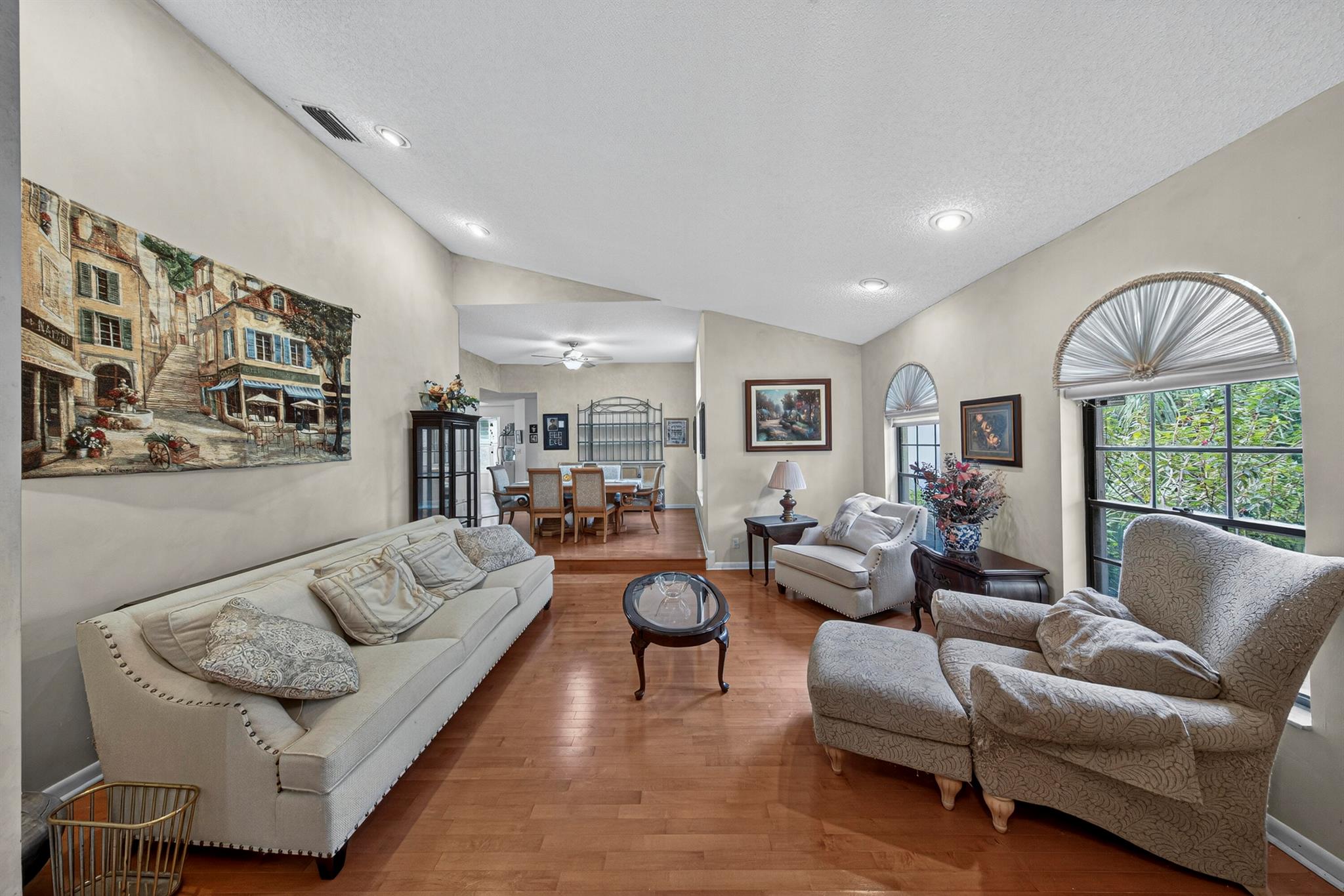 PINE TREE ESTATES - Residential