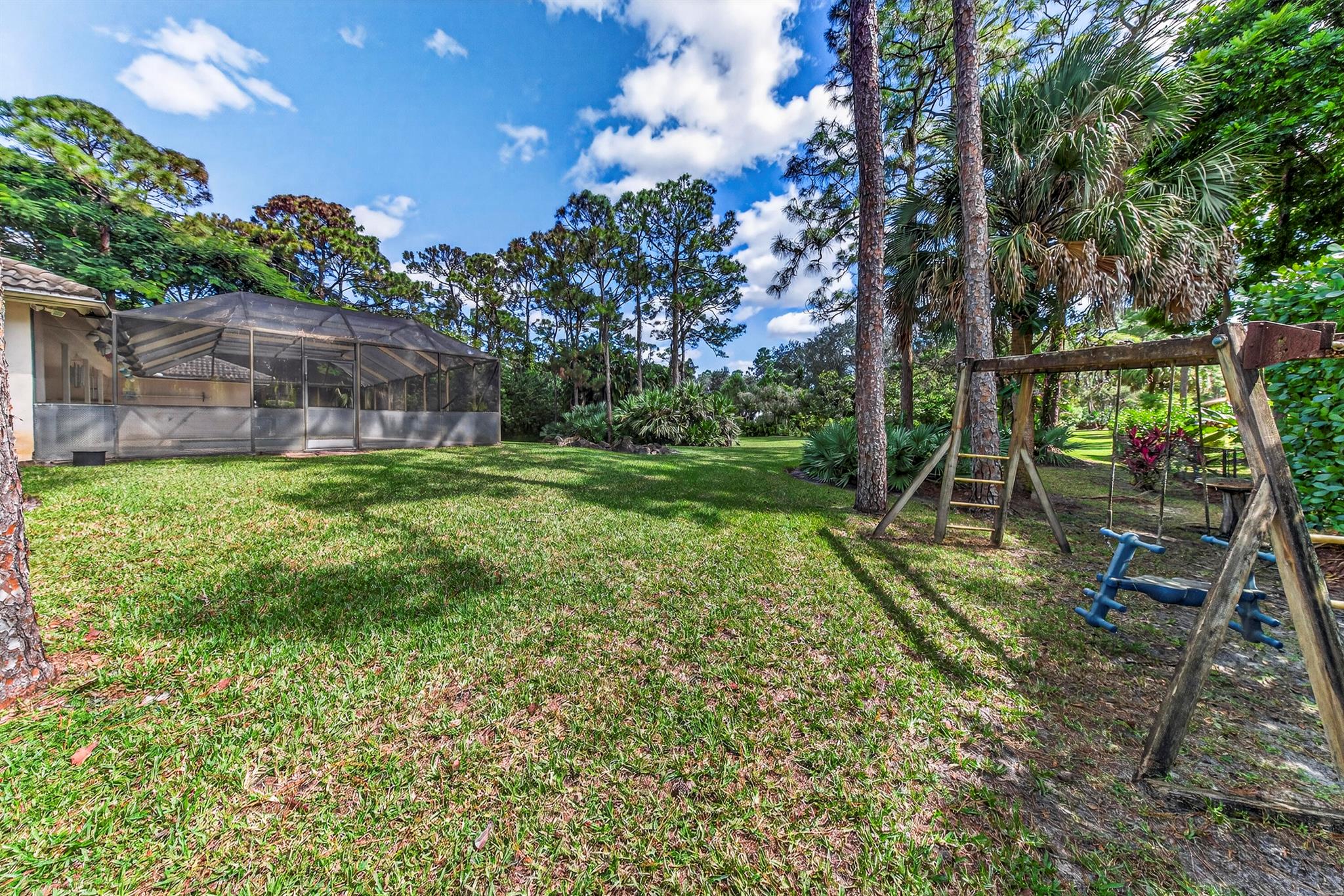 PINE TREE ESTATES - Residential