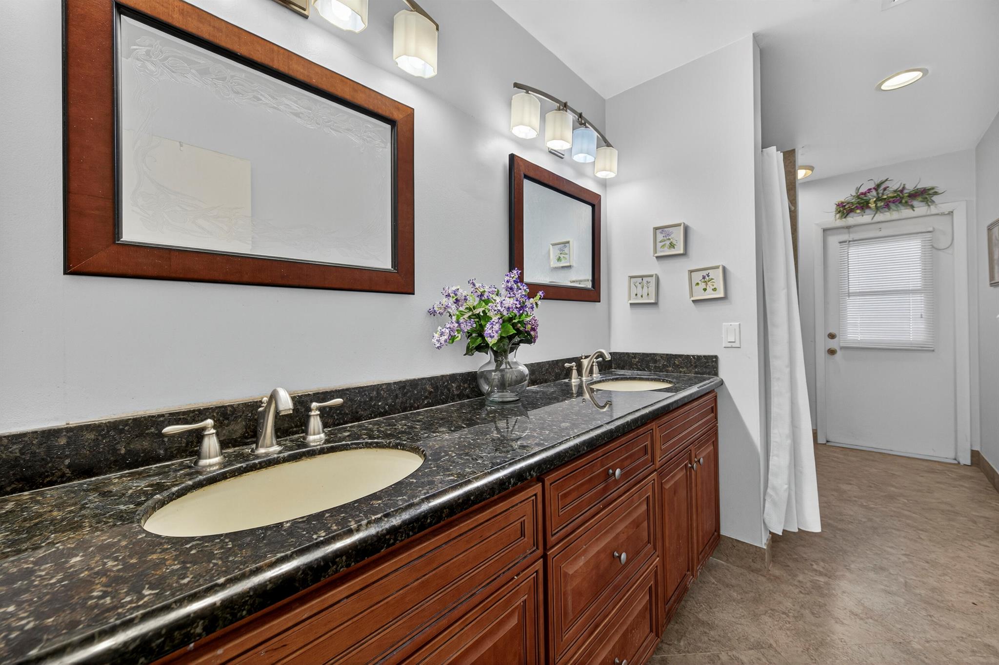 PINE TREE ESTATES - Residential