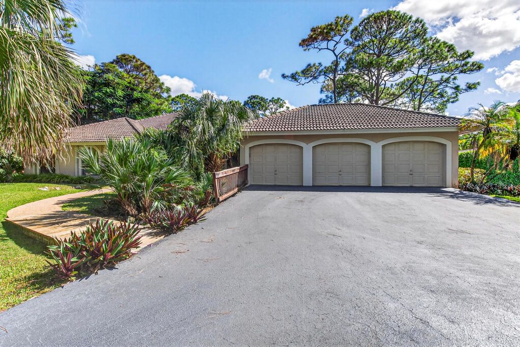 Photo of 5980 NW 72nd Way, Parkland, FL 33067 (MLS # R11133899)