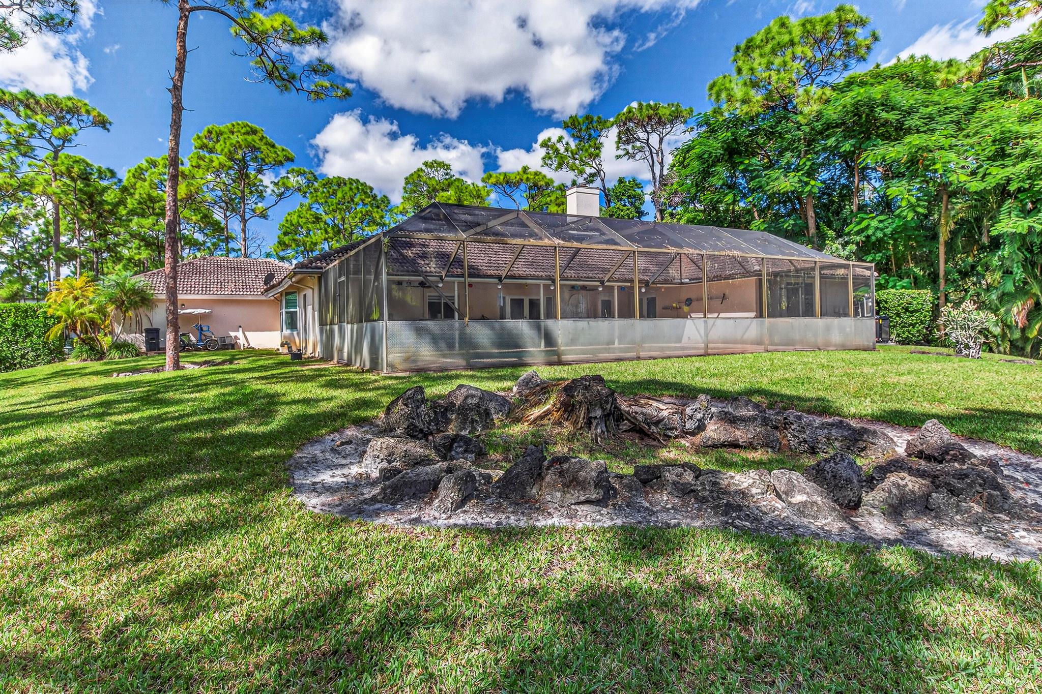 PINE TREE ESTATES - Residential