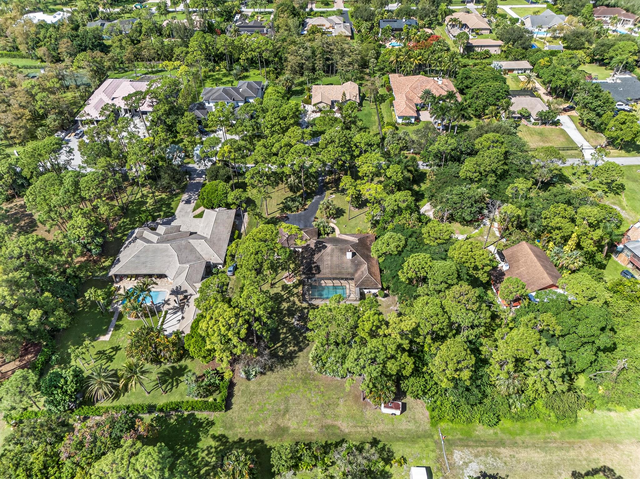 PINE TREE ESTATES - Residential
